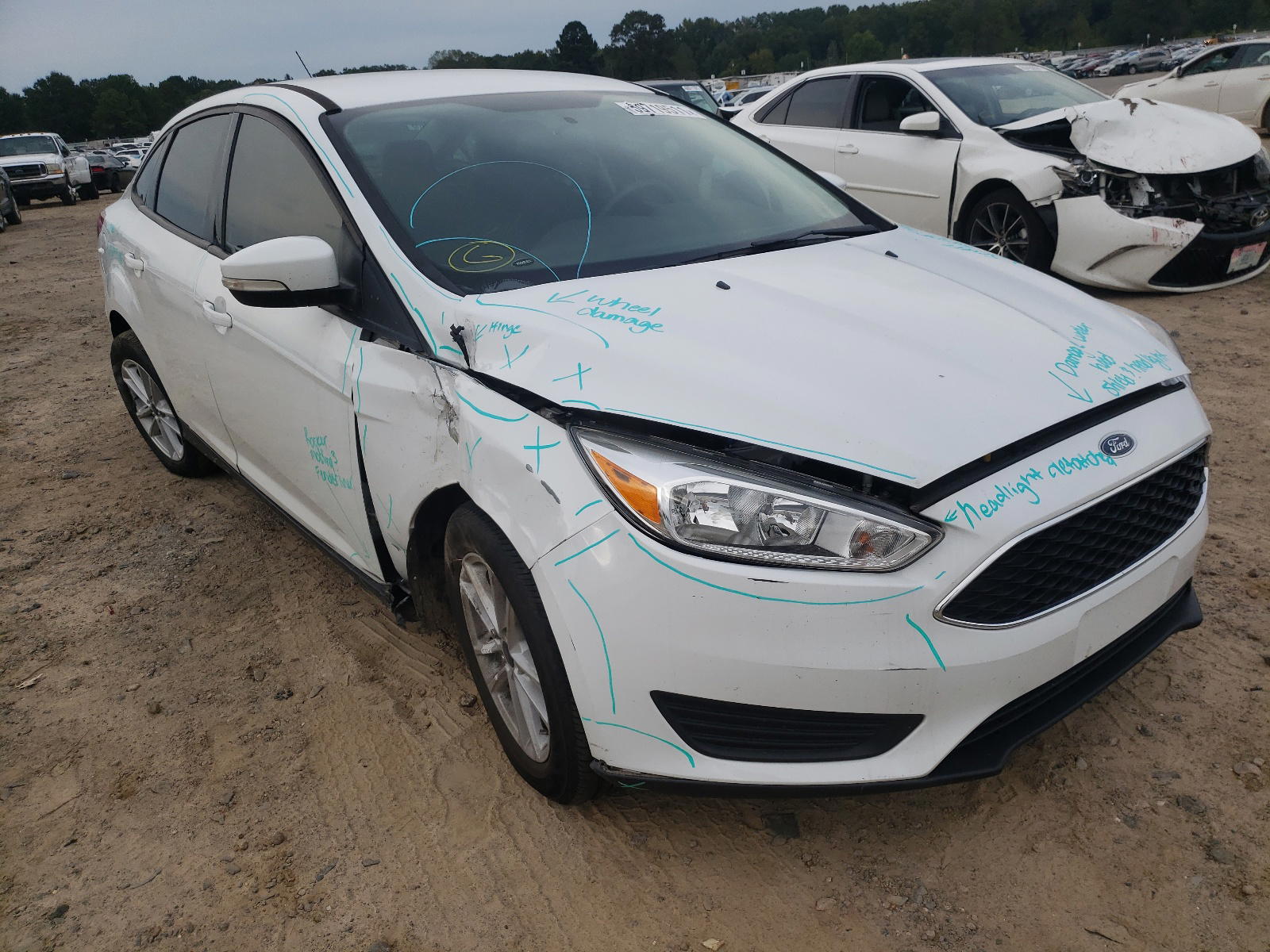 FORD FOCUS SE 2017 with VIN 1FADP3F24HL227893 - Photo from auction