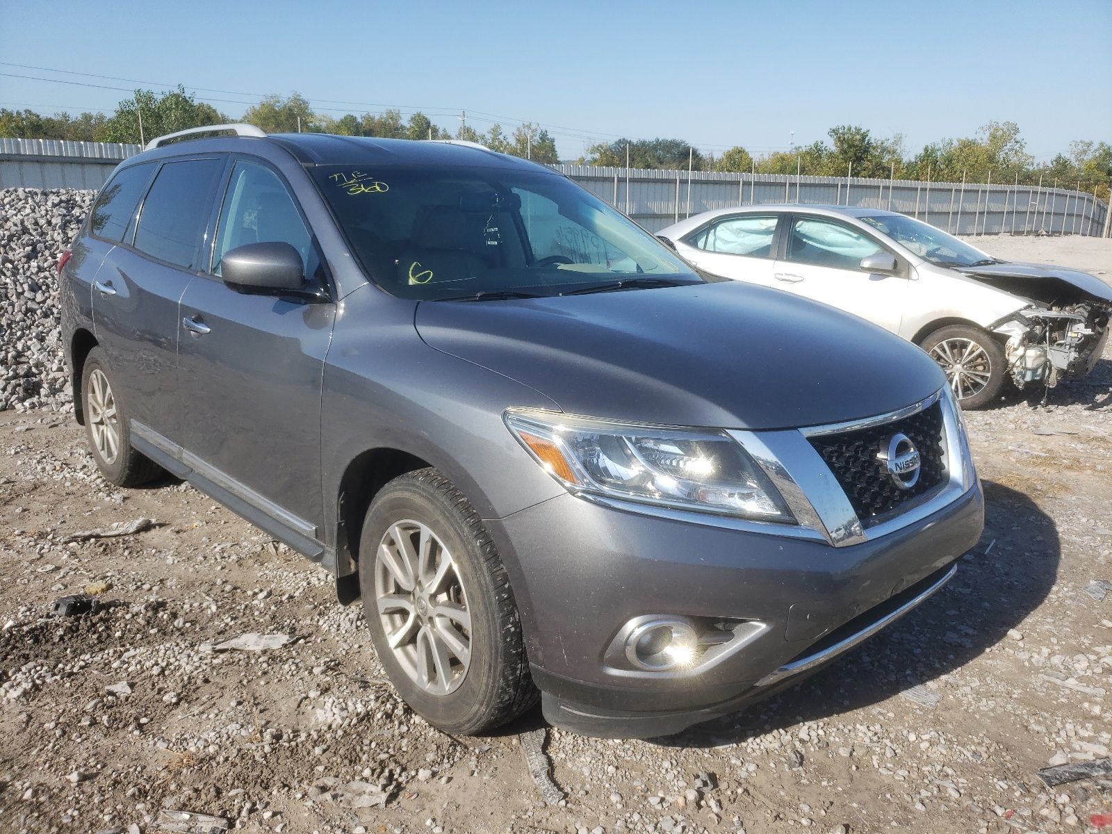 Zdjęcie 1 z aukcji – 2016 NISSAN PATHFINDER z VIN 5N1AR2MN4GC627249