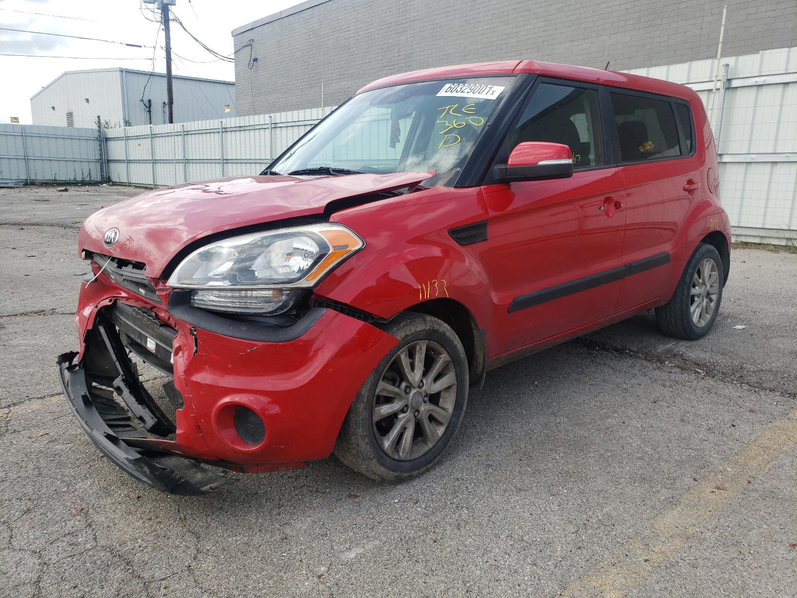 Photo 2 from auction – 2013 KIA SOUL + with VIN KNDJT2A62D7541204
