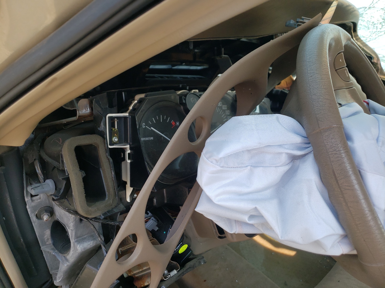 Photo 8 from auction – 2005 BUICK LESABRE CU with VIN 1G4HP52K65U109794