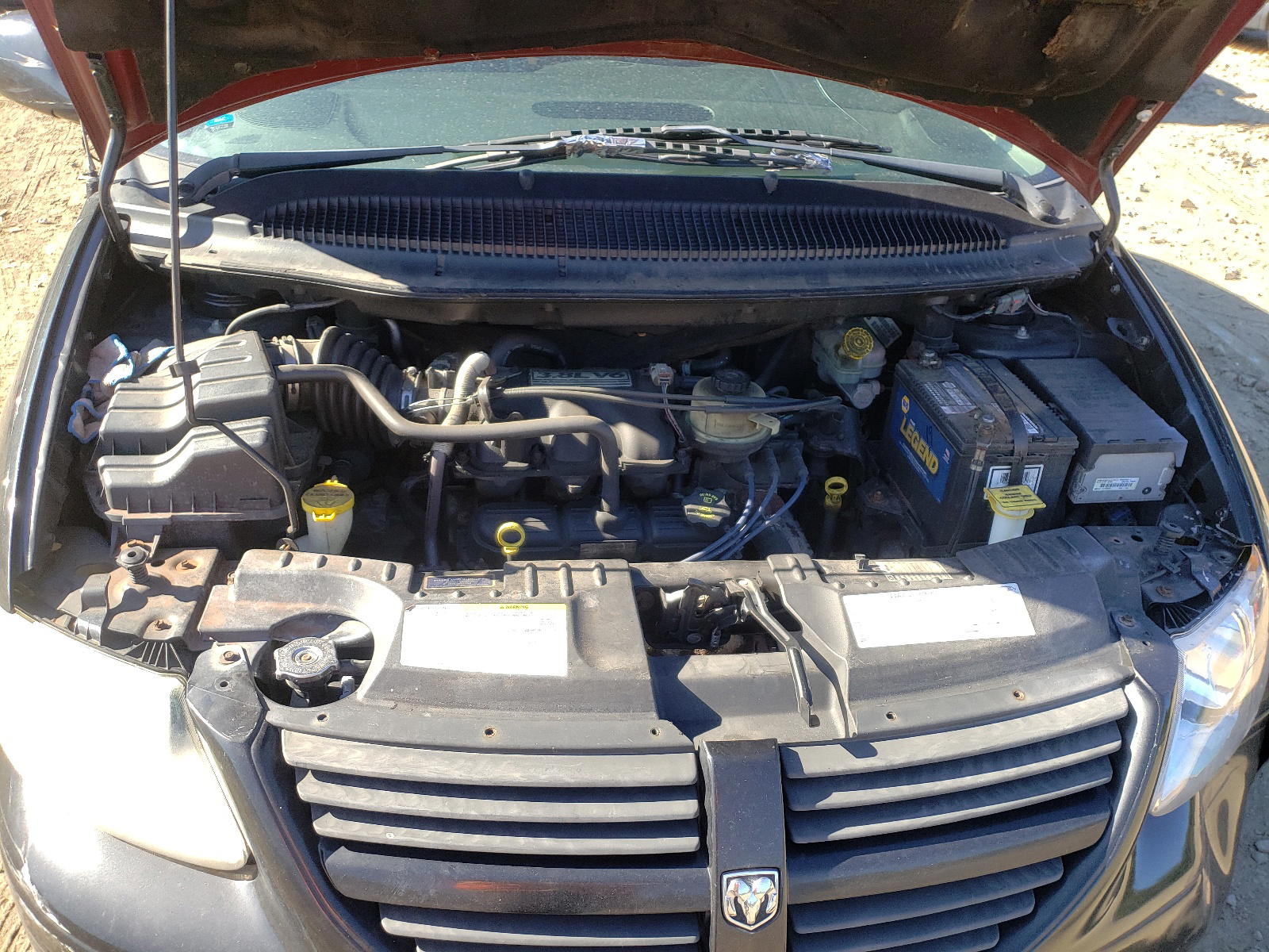 Photo 7 from auction – 2005 DODGE GRAND CARA with VIN 2D4GP44LX5R449062