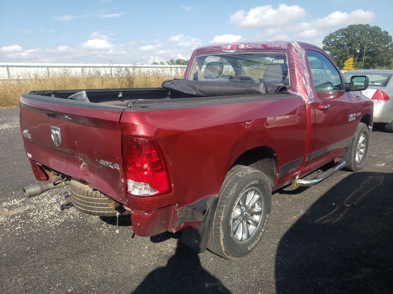 Photo 4 from auction – 2014 RAM 1500 SLT with VIN 3C6JR7BT9EG298469