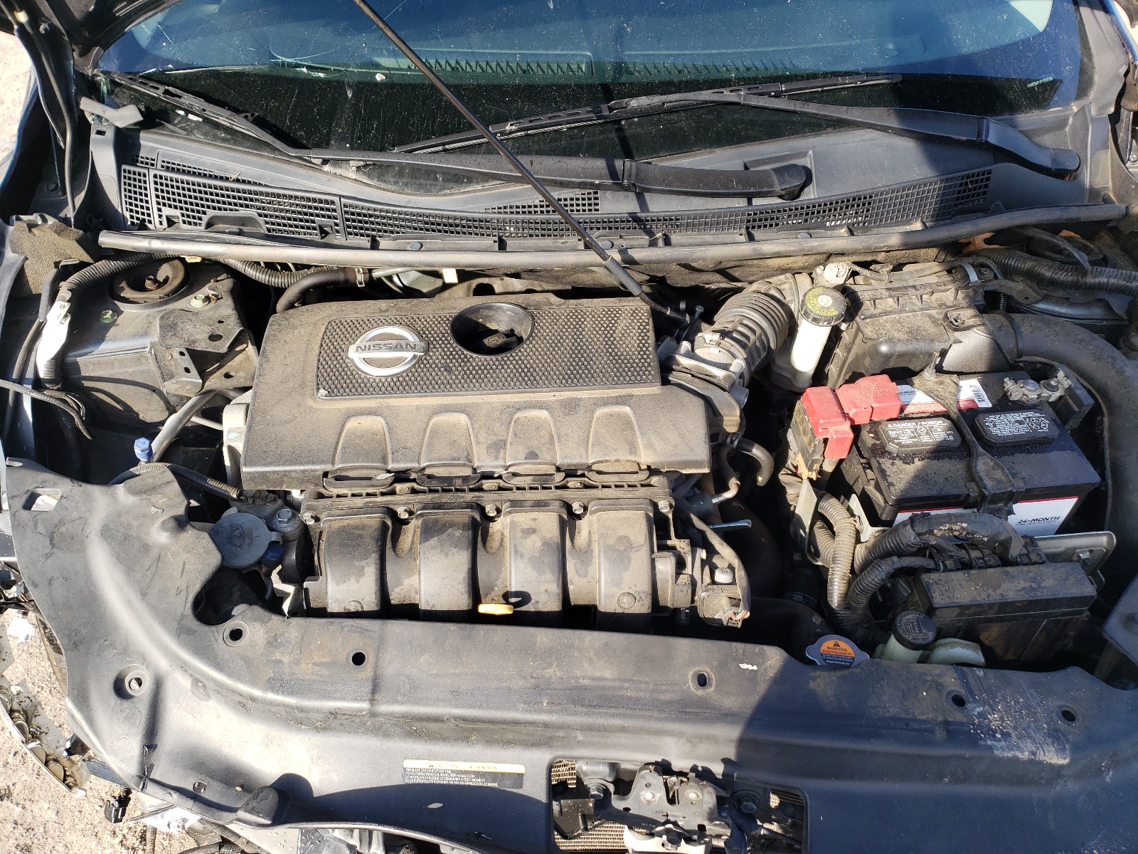 Photo 7 from auction – 2015 NISSAN SENTRA S with VIN 3N1AB7AP1FY253106