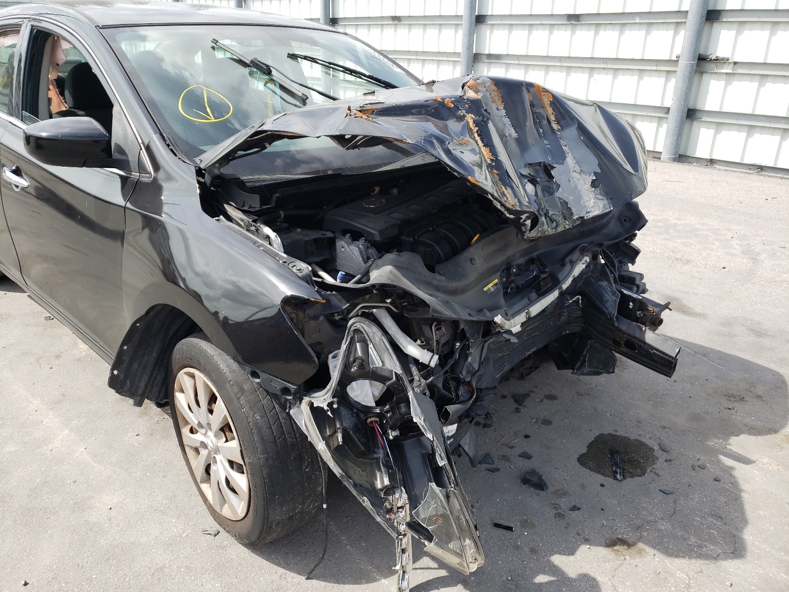 Photo 9 from auction – 2015 NISSAN SENTRA S with VIN 3N1AB7AP2FL634444