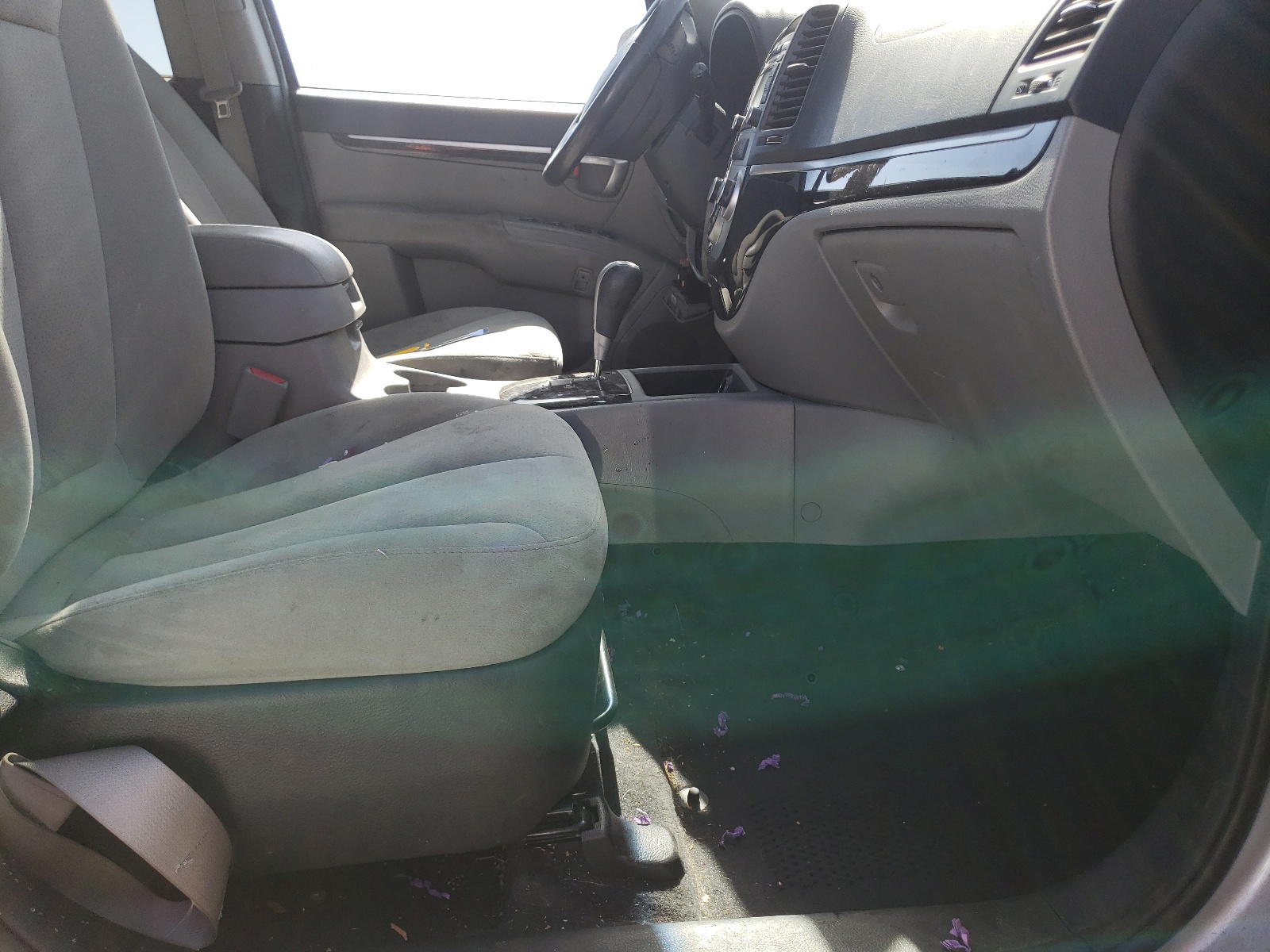 Photo 5 from auction – 2009 HYUNDAI SANTA FE G with VIN 5NMSG73D89H286480