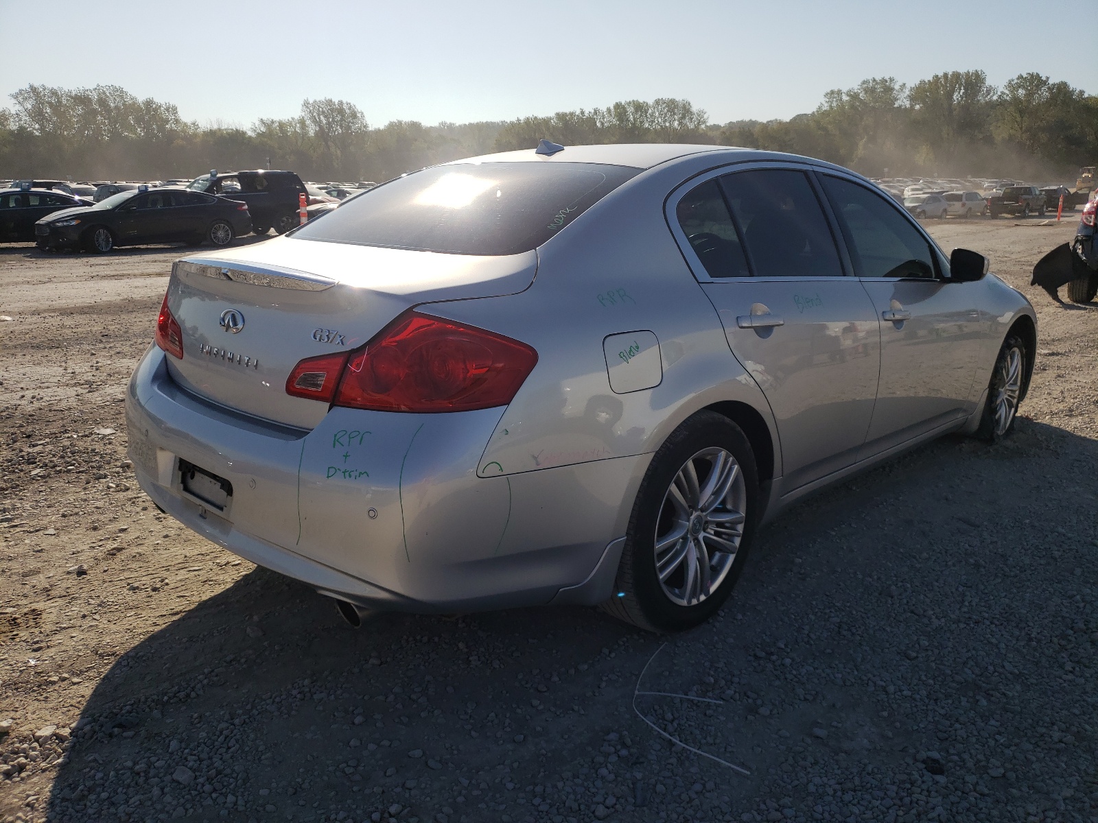 Photo 4 from auction – 2011 INFINITI G37 with VIN JN1CV6AR8BM401793