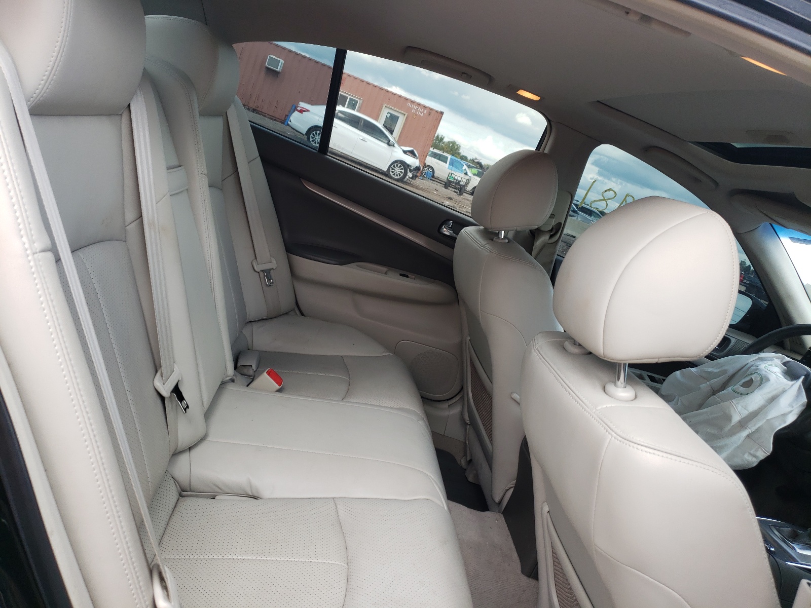 Photo 6 from auction – 2012 INFINITI G37 with VIN JN1CV6AR7CM674175