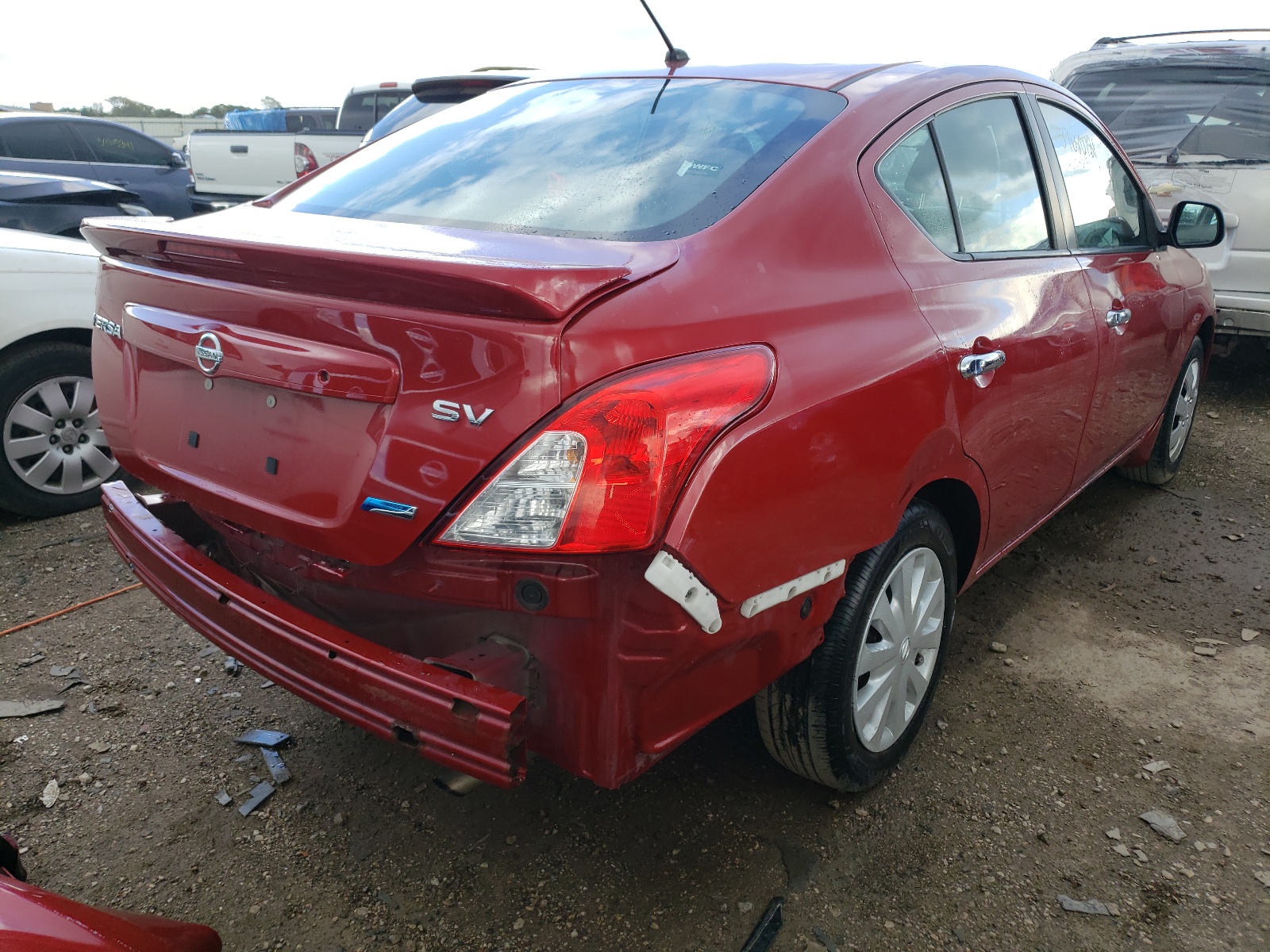 Photo 4 from auction – 2013 NISSAN VERSA S with VIN 3N1CN7AP2DL884117