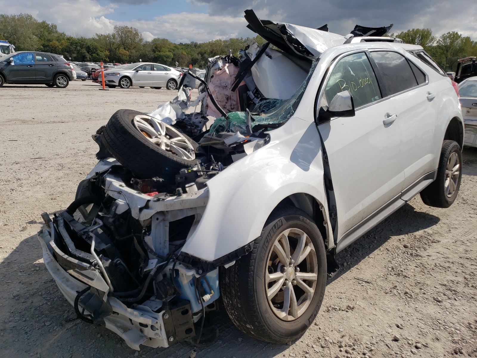 Photo 2 from auction – 2017 CHEVROLET EQUINOX LT with VIN 2GNALCEK1H1533876
