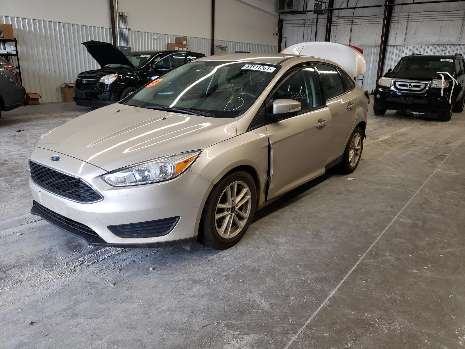 Photo 2 from auction – 2017 FORD FOCUS SE with VIN 1FADP3F23HL281573