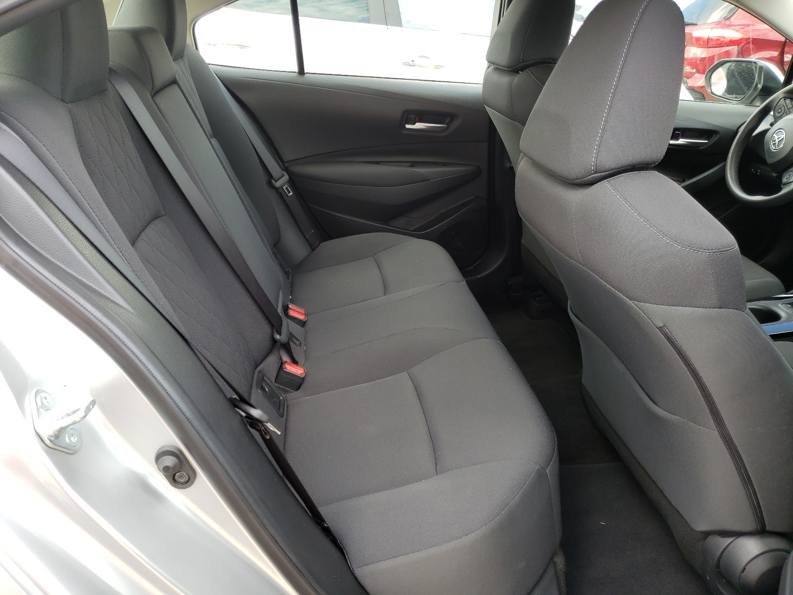 Photo 6 from auction – 2020 TOYOTA COROLLA LE with VIN JTDEPRAE4LJ036787