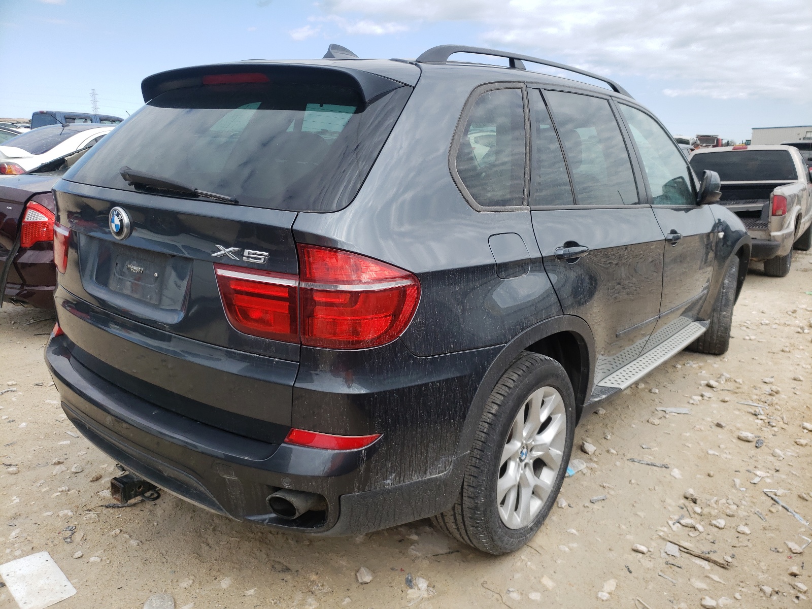 Photo 4 from auction – 2011 BMW X5 XDRIVE3 with VIN 5UXZV4C54BL410873