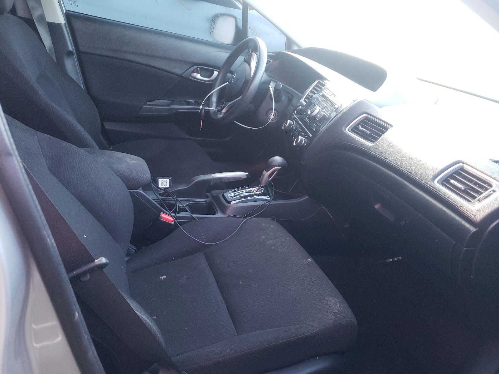 Photo 5 from auction – 2013 HONDA CIVIC LX with VIN 2HGFB2F52DH587100