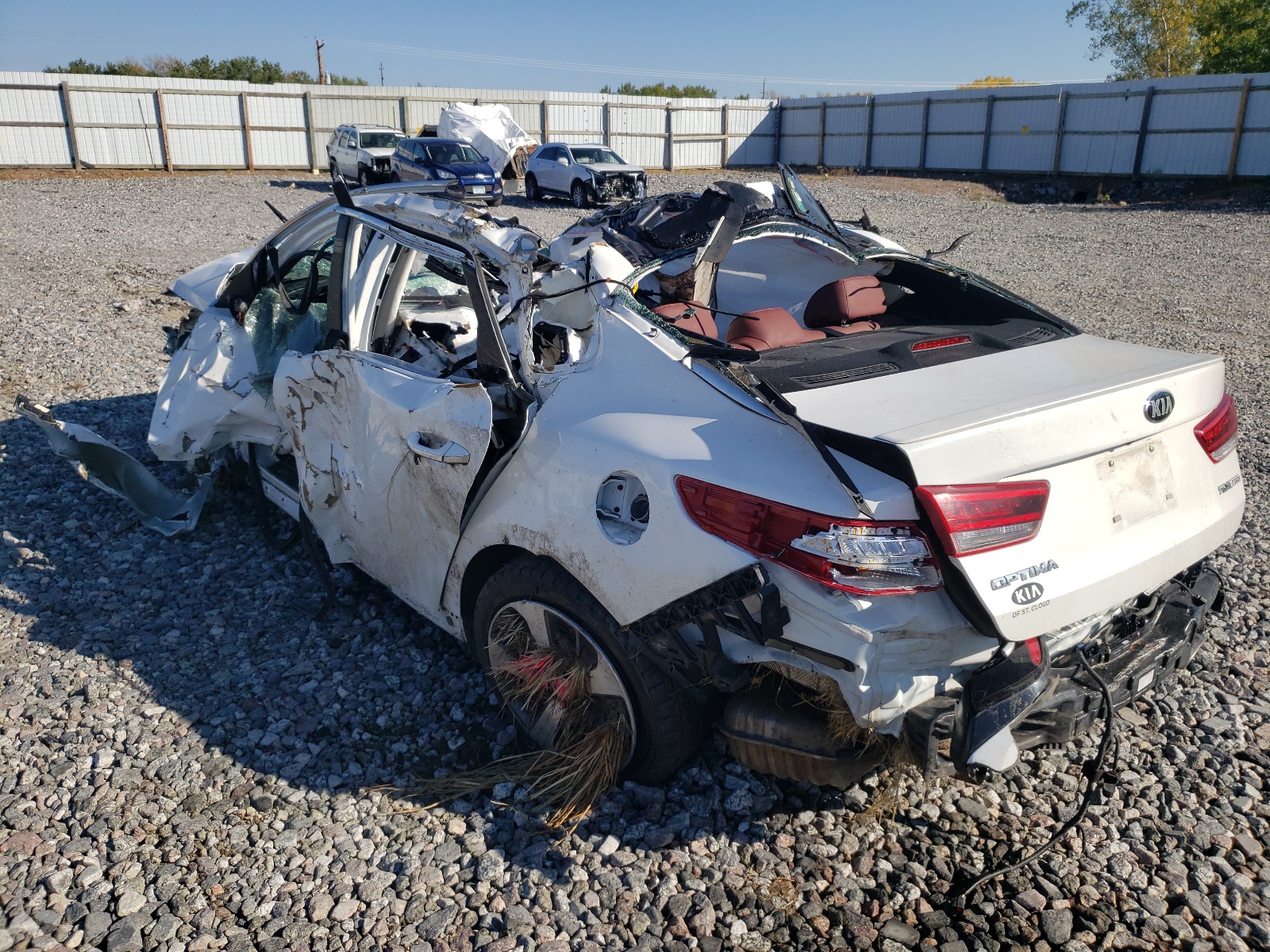 Photo 3 from auction – 2016 KIA OPTIMA SX with VIN 5XXGW4L22GG024925