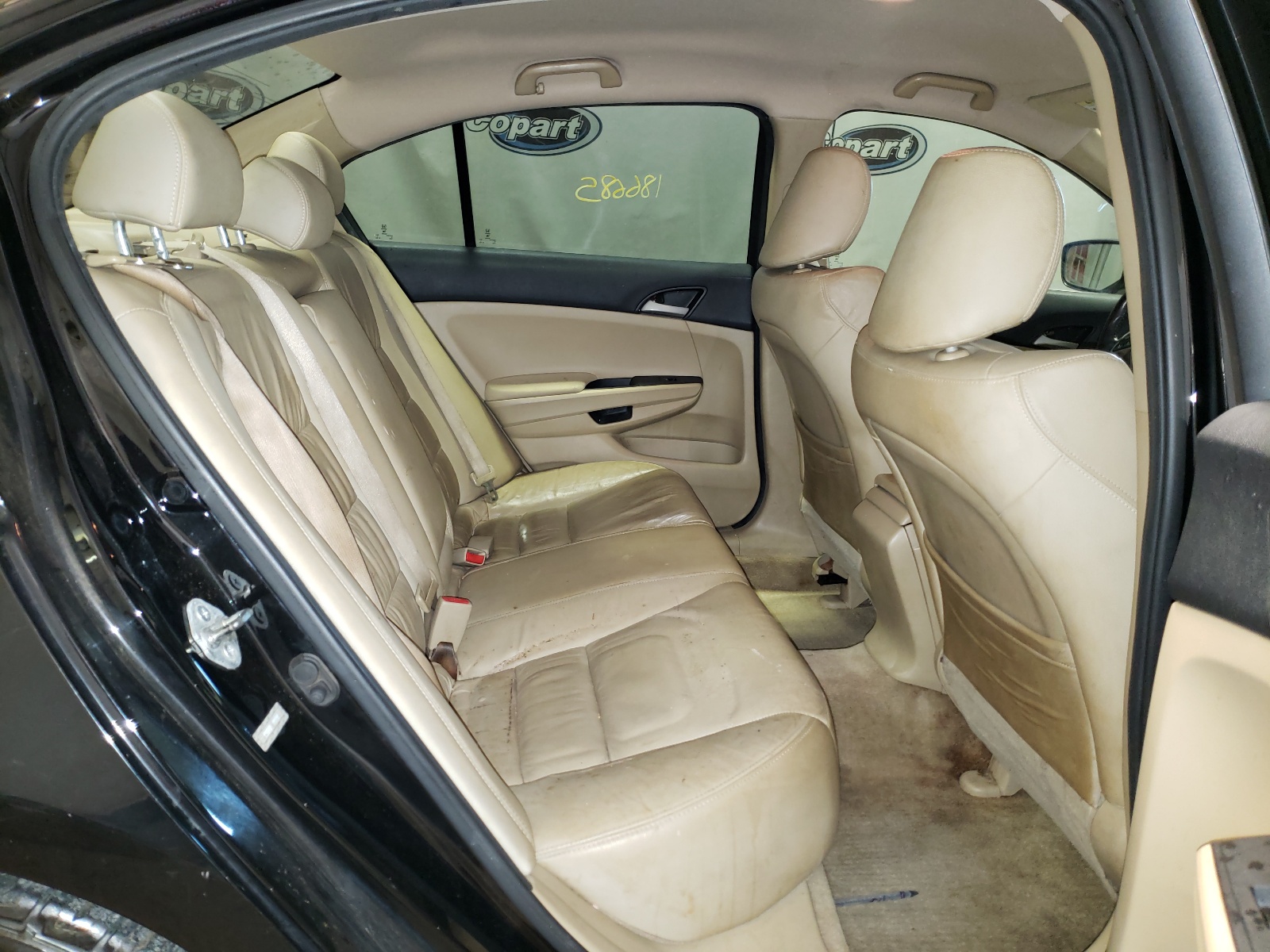 Photo 6 from auction – 2011 HONDA ACCORD SE with VIN 1HGCP2F6XBA084987
