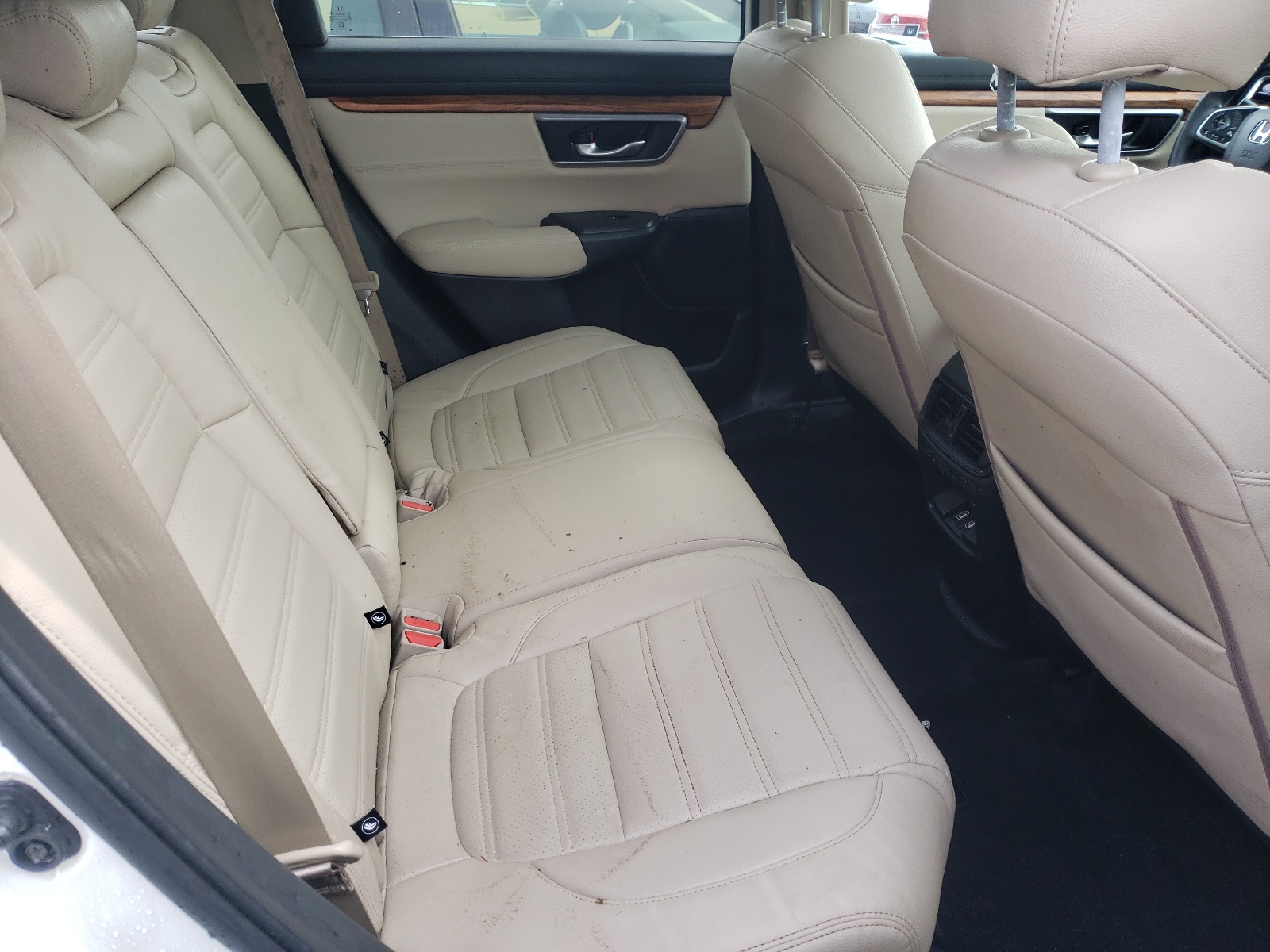 Photo 6 from auction – 2017 HONDA CR-V EX with VIN 2HKRW2H55HH635733