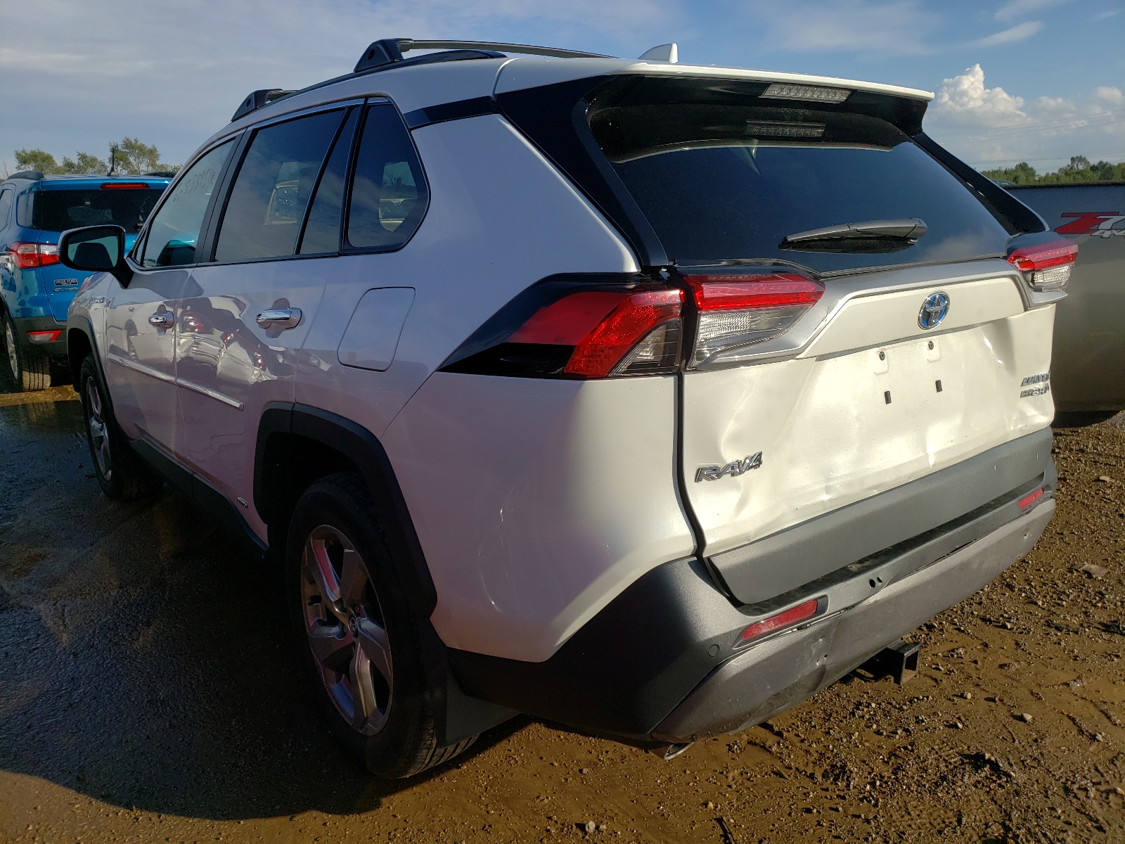 Photo 3 from auction – 2020 TOYOTA RAV4 LIMIT with VIN 2T3DWRFV9LW061886