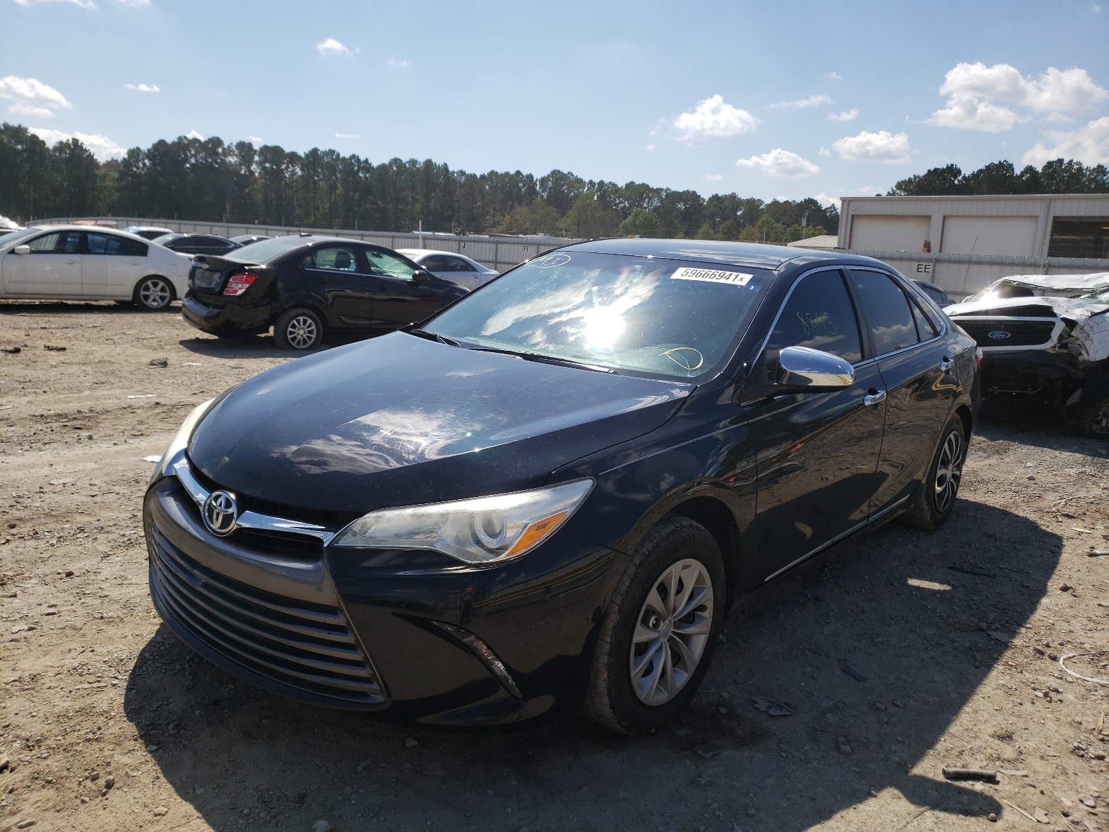 Photo 2 from auction – 2016 TOYOTA CAMRY LE with VIN 4T1BF1FK1GU203127
