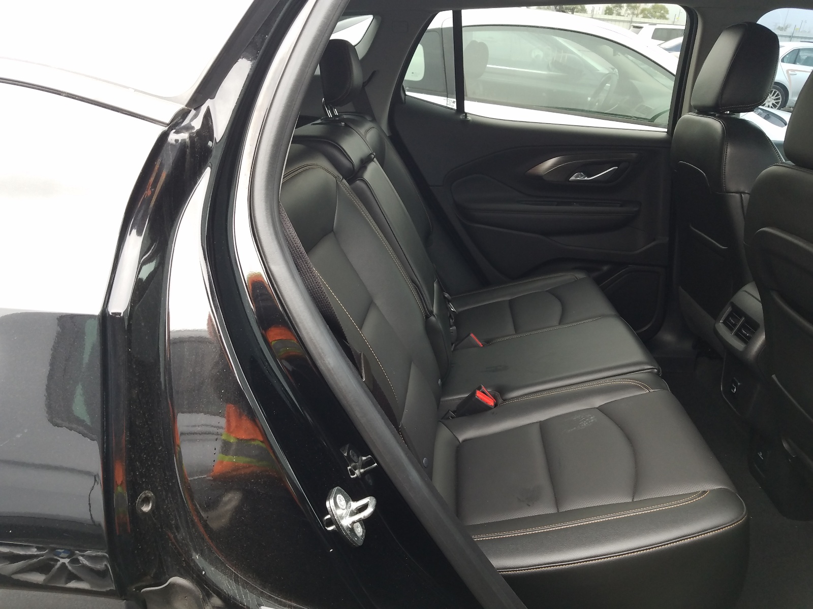 Zdjęcie 6 z aukcji – 2018 GMC TERRAIN SL z VIN 3GKALPEX0JL219799
