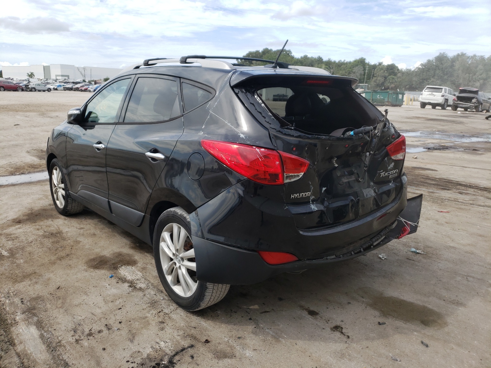 Photo 3 from auction – 2012 HYUNDAI TUCSON GLS with VIN KM8JU3AC3CU338326