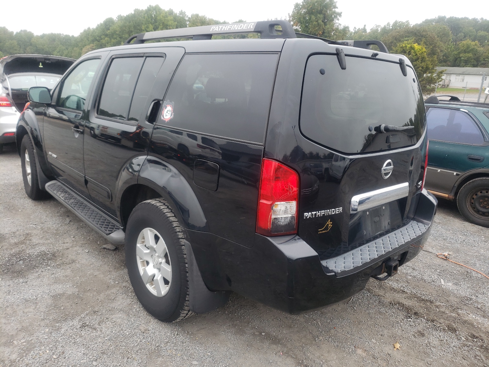 Zdjęcie 3 z aukcji – 2005 NISSAN PATHFINDER z VIN 5N1AR18W55C729198