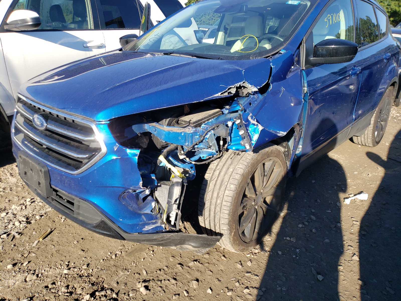 Photo 9 from auction – 2018 FORD ESCAPE SEL with VIN 1FMCU9HD8JUD11470