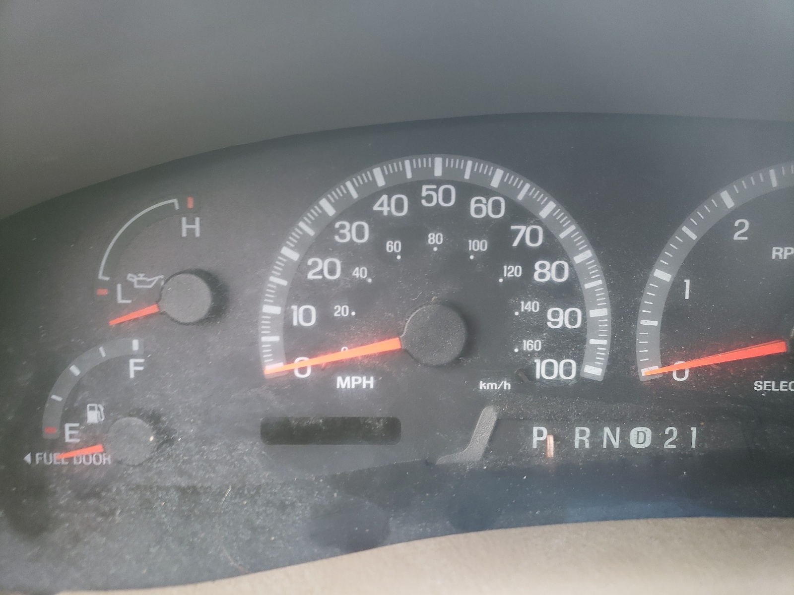 Zdjęcie 8 z aukcji – 1999 FORD EXPEDITION z VIN 1FMPU18L0XLC01232