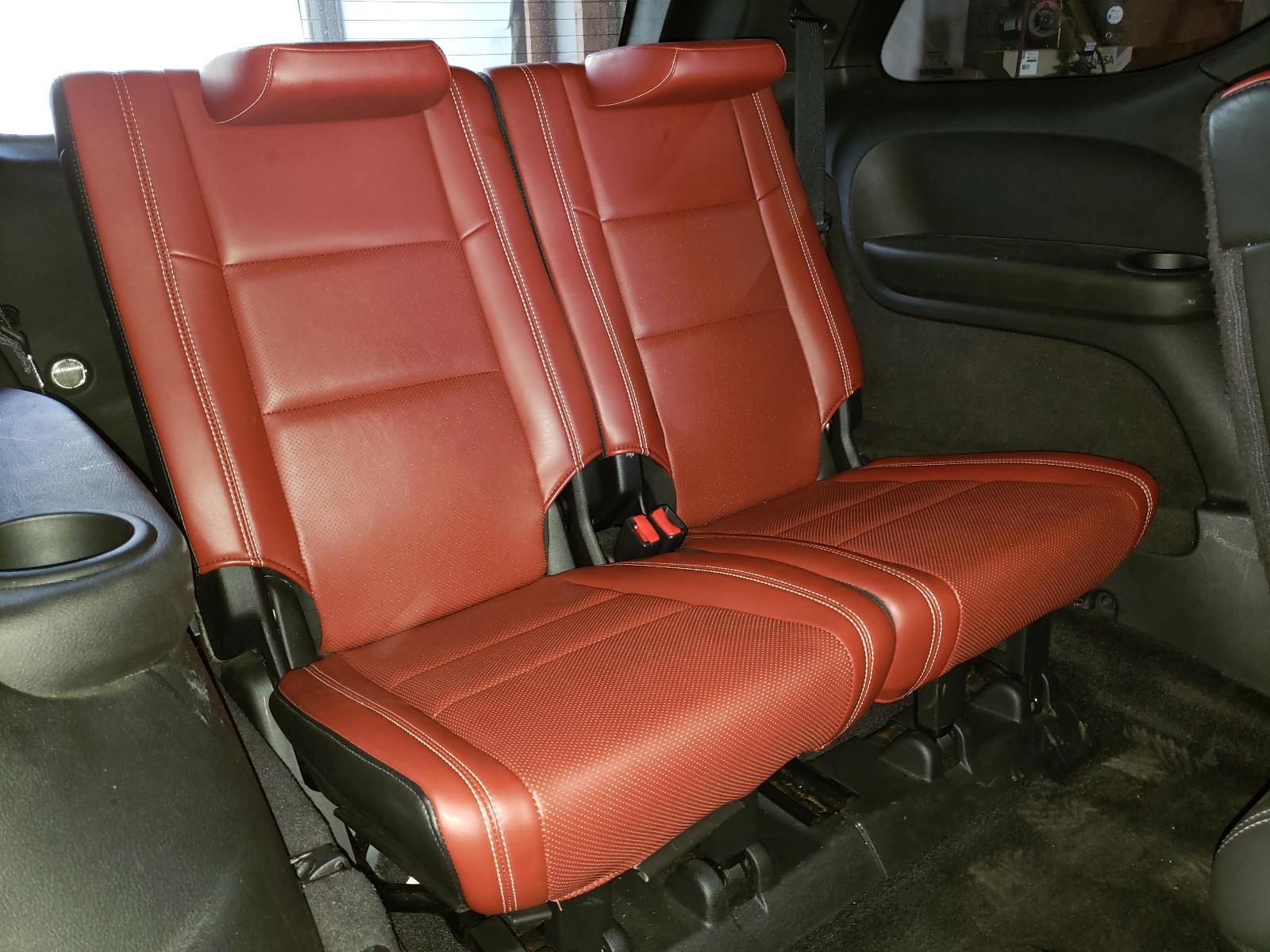 Photo 9 from auction – 2018 DODGE DURANGO SR with VIN 1C4SDJGJ2JC366625