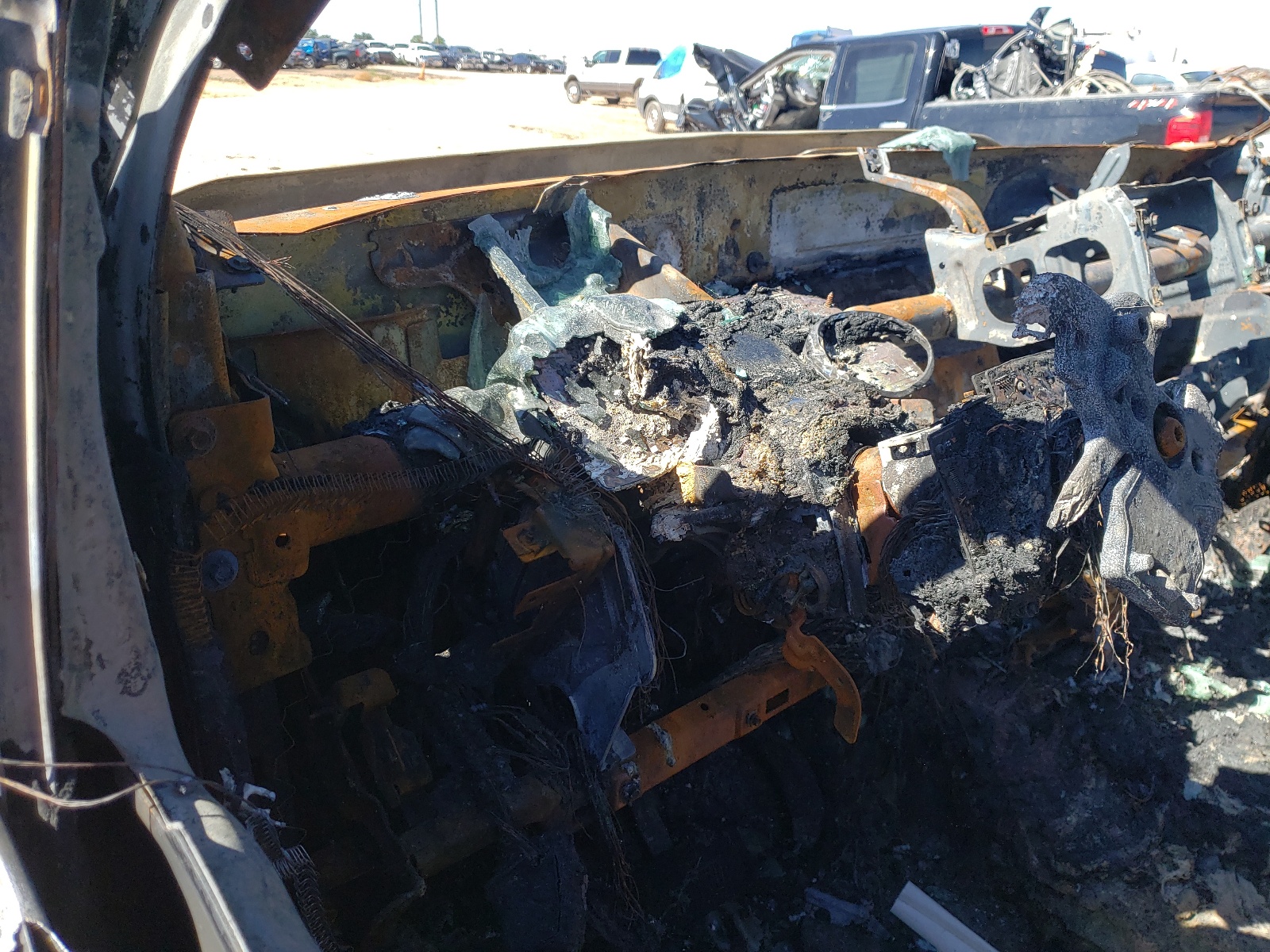 Photo 8 from auction – 2011 FORD F350 SUPER with VIN 1FT8W3DT9BEB38486