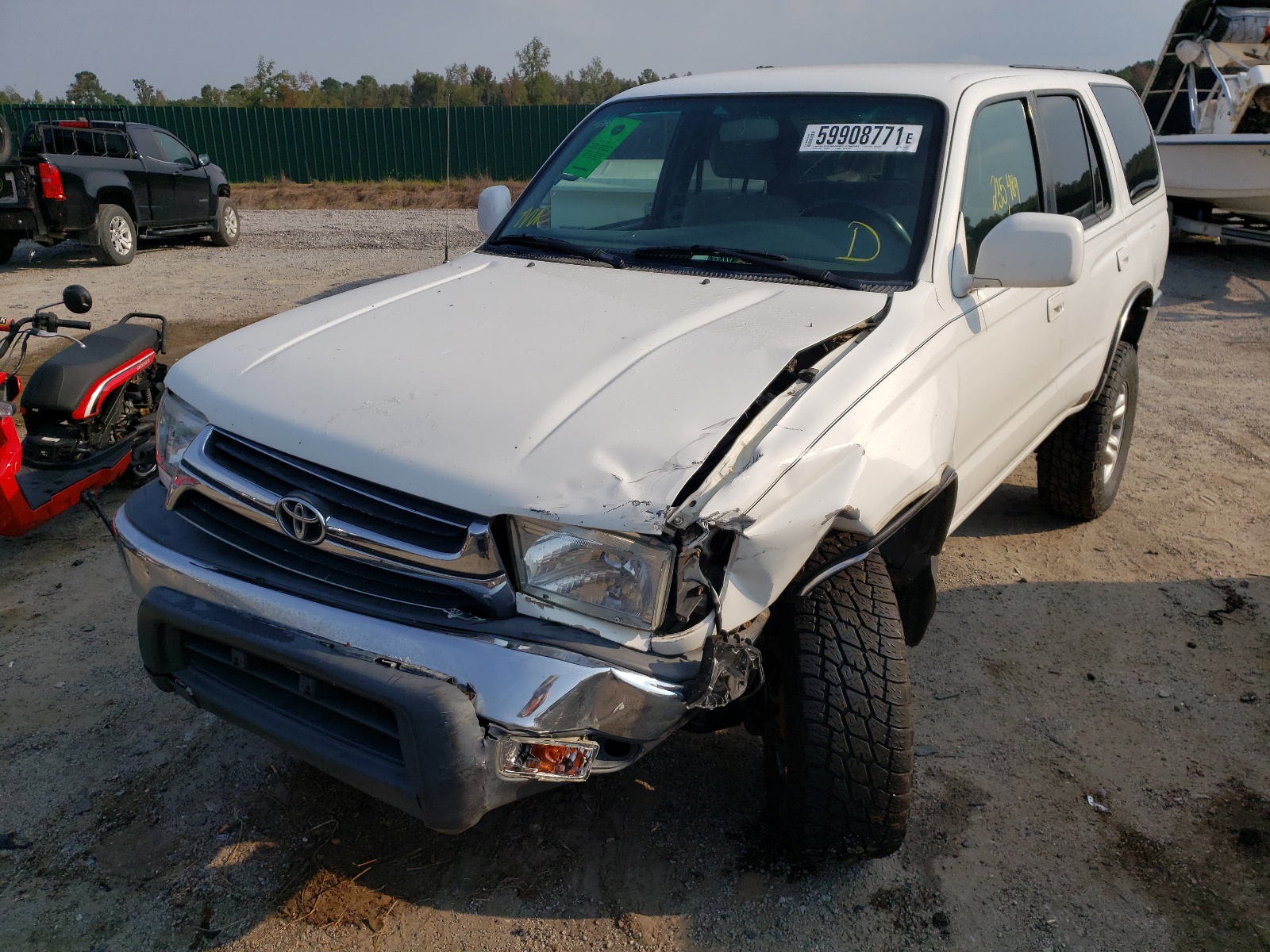 Photo 2 from auction – 2001 TOYOTA 4RUNNER SR with VIN JT3HN86R910352833