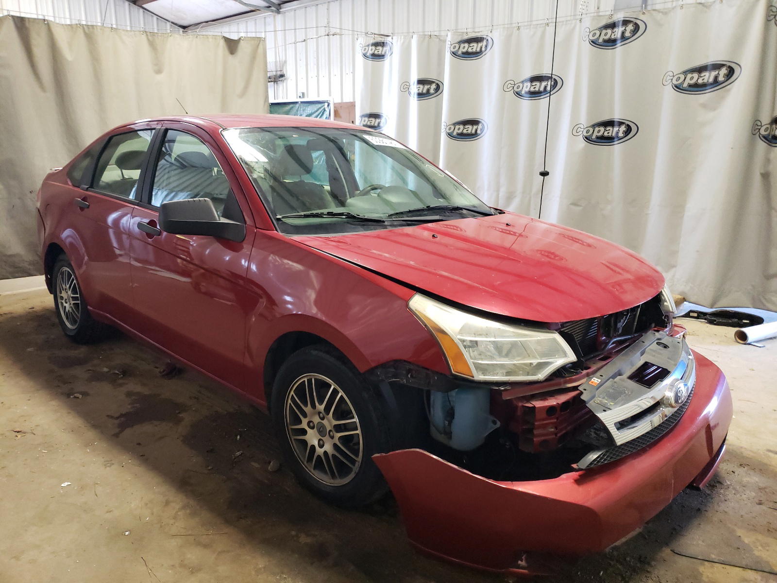 FORD FOCUS SE 2011 with VIN 1FAHP3FN9BW133039 - Photo from auction