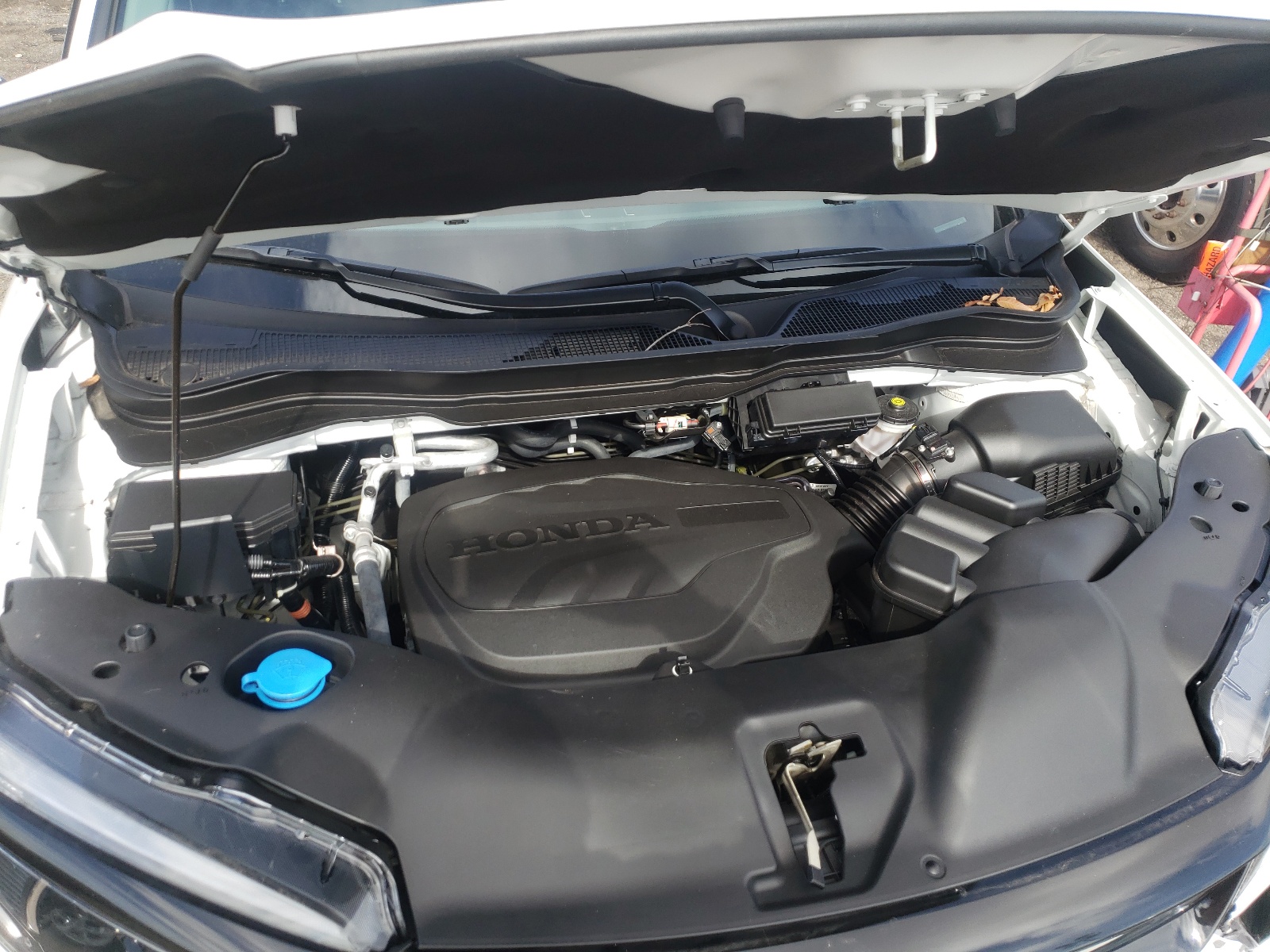 Photo 7 from auction – 2021 HONDA PILOT SE with VIN 5FNYF6H27MB102722