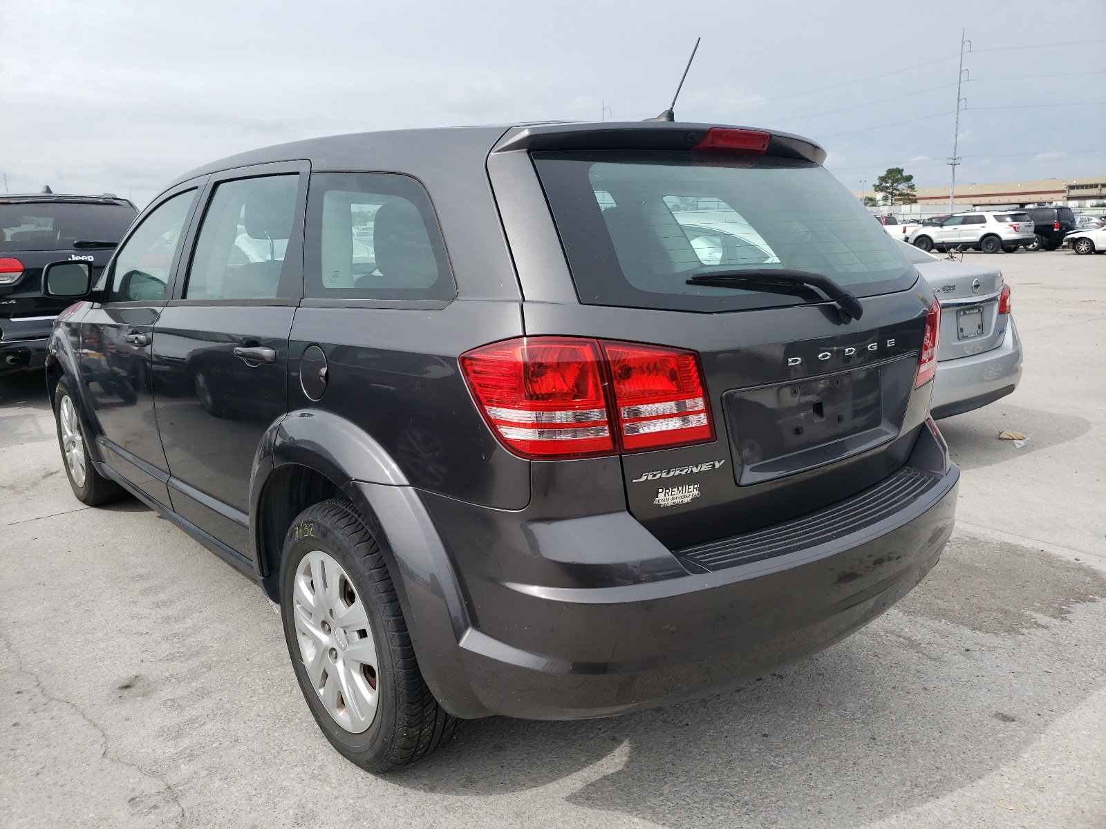 Zdjęcie 3 z aukcji – 2014 DODGE JOURNEY SE z VIN 3C4PDCAB1ET257084
