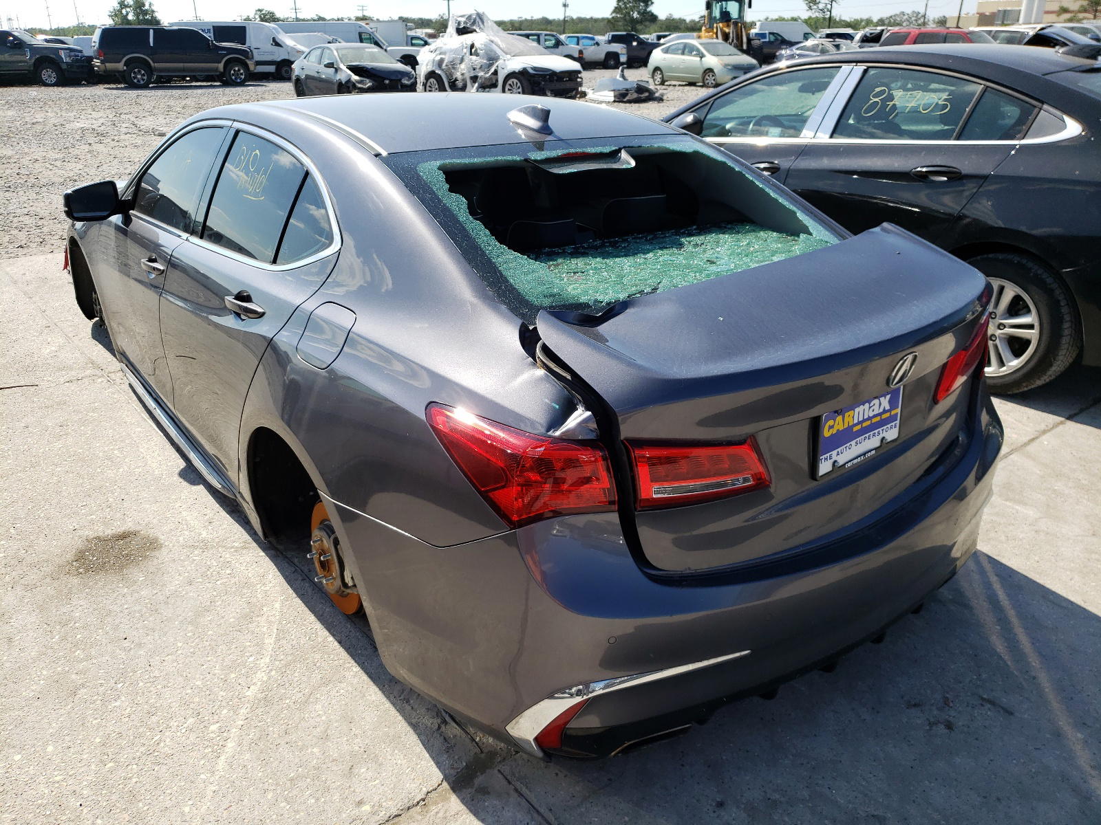 Photo 3 from auction – 2018 ACURA TLX TECH with VIN 19UUB2F53JA003790
