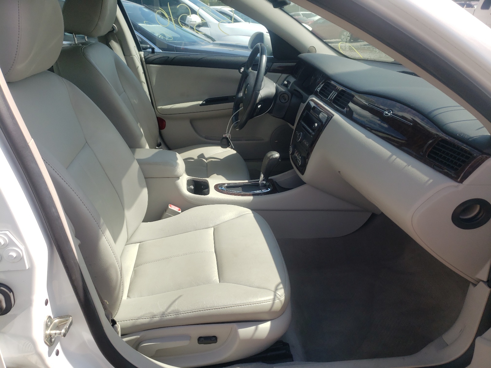 Photo 5 from auction – 2013 CHEVROLET IMPALA LTZ with VIN 2G1WC5E31D1244163