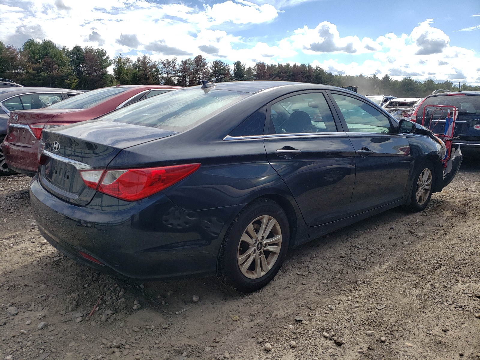 Photo 4 from auction – 2013 HYUNDAI SONATA GLS with VIN 5NPEB4AC2DH803465