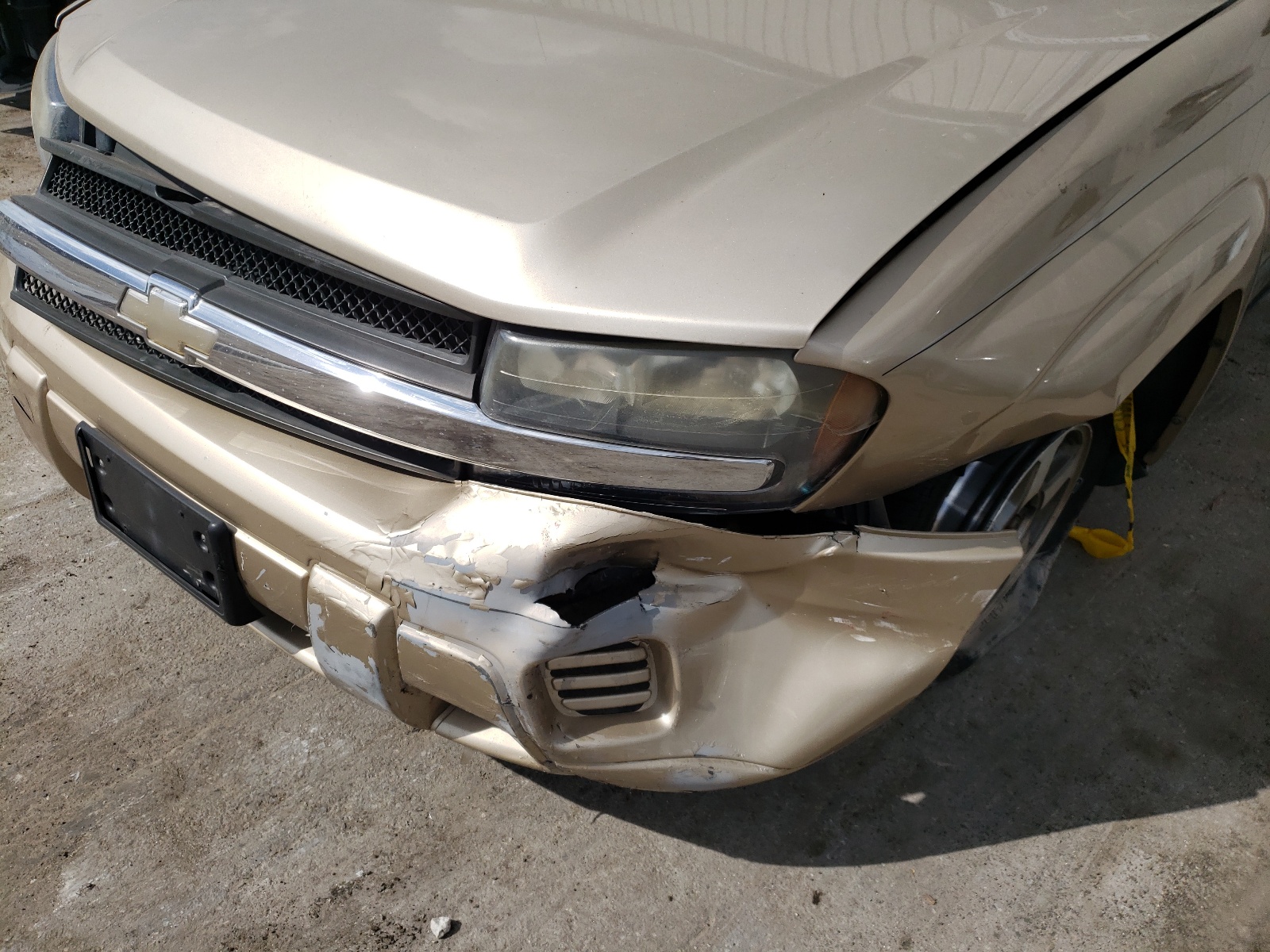 Photo 9 from auction – 2005 CHEVROLET TRAILBLAZE with VIN 1GNDT13S552185452