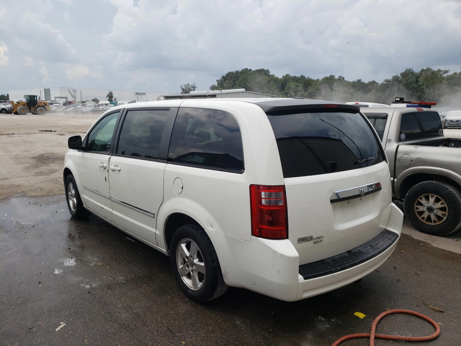 Photo 3 from auction – 2008 DODGE GRAND CARA with VIN 2D8HN54P68R802404