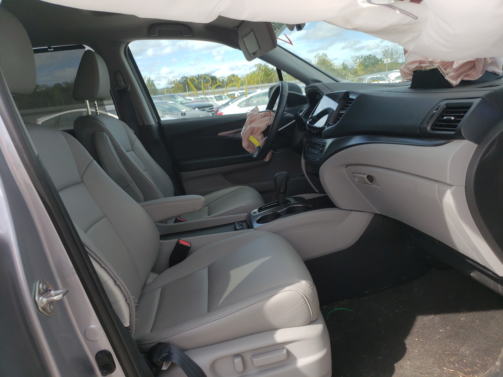 Photo 5 from auction – 2020 HONDA PILOT EXL with VIN 5FNYF5H58LB028729