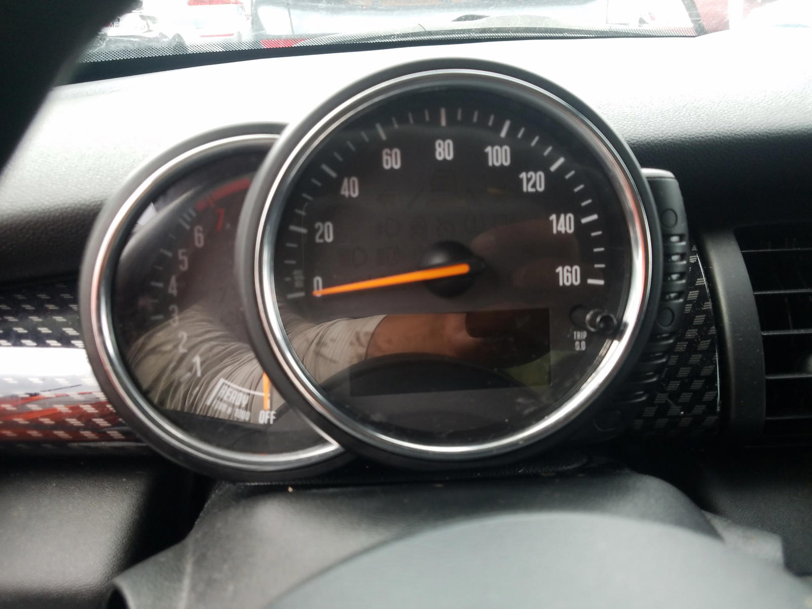 Photo 8 from auction – 2015 MINI COOPER S with VIN WMWXU3C58F2B58143