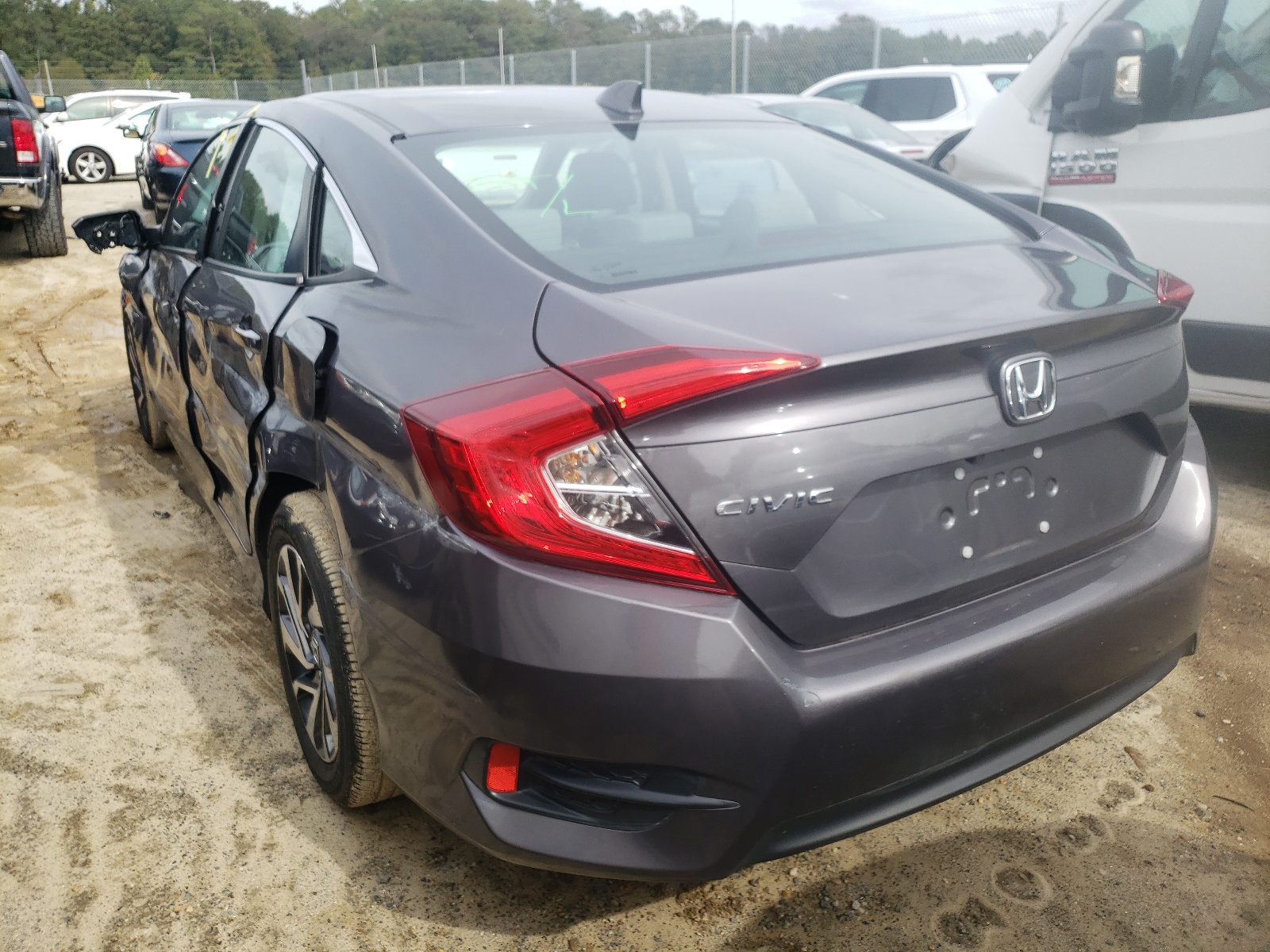 Photo 3 from auction – 2018 HONDA CIVIC EX with VIN 2HGFC2F73JH548364