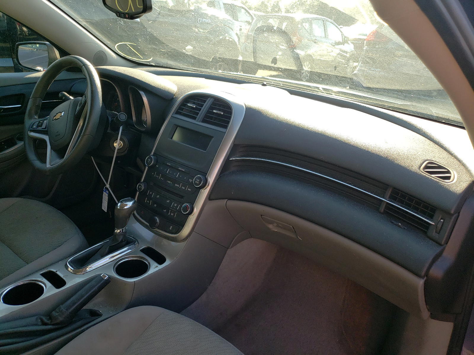 Photo 9 from auction – 2015 CHEVROLET MALIBU LS with VIN 1G11B5SL2FF248364