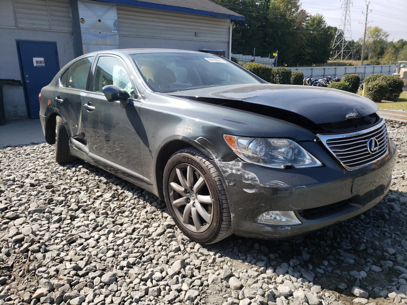 LEXUS LS 460 2007 with VIN JTHBL46F675001829 - Photo from auction