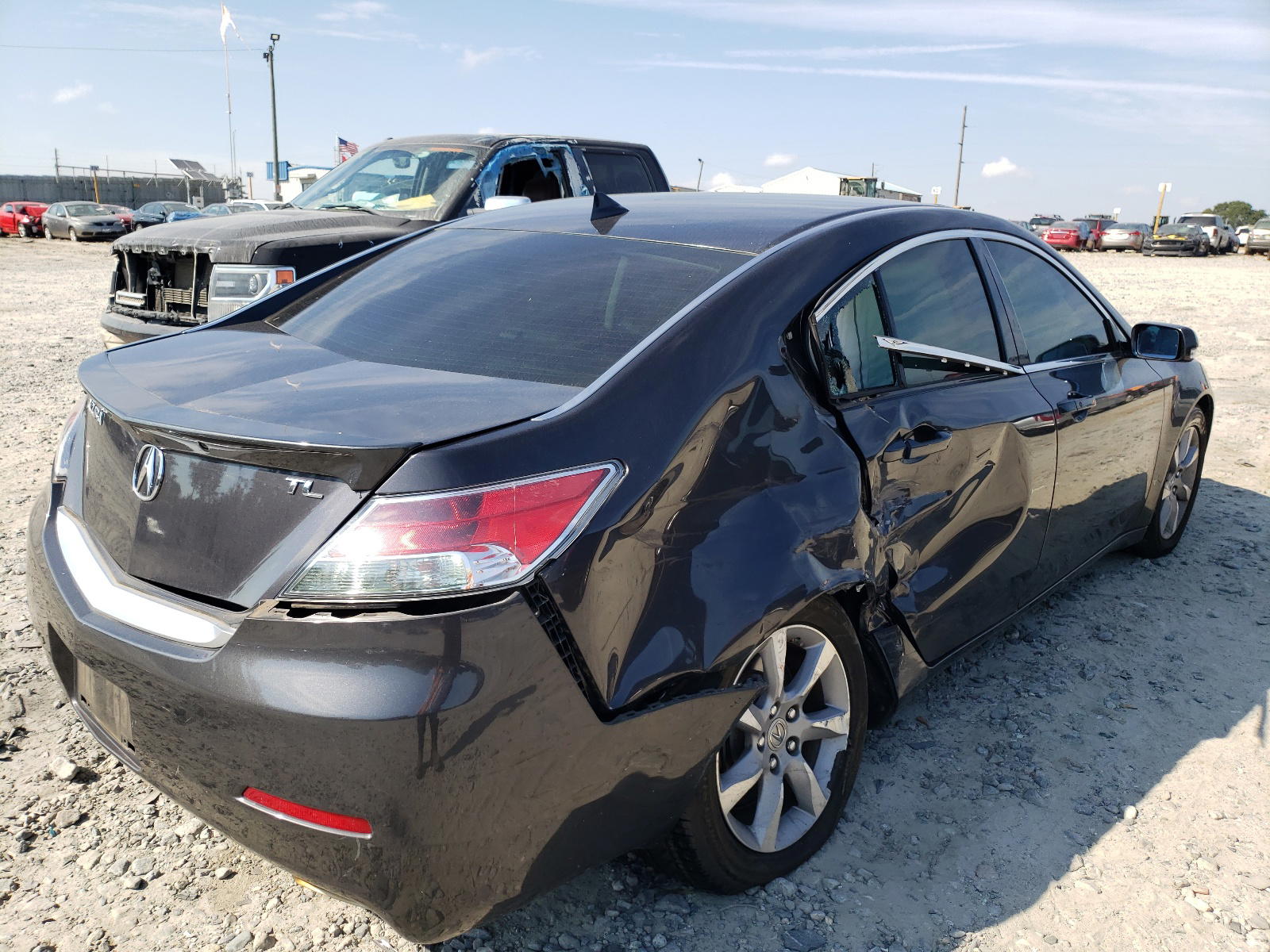 Photo 4 from auction – 2012 ACURA TL with VIN 19UUA8F57CA007639