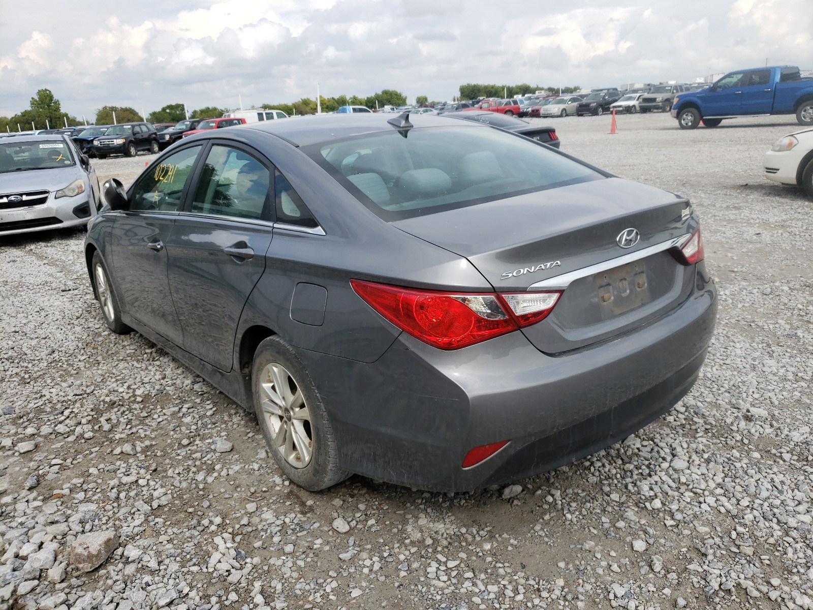 Photo 3 from auction – 2014 HYUNDAI SONATA GLS with VIN 5NPEB4AC5EH826661