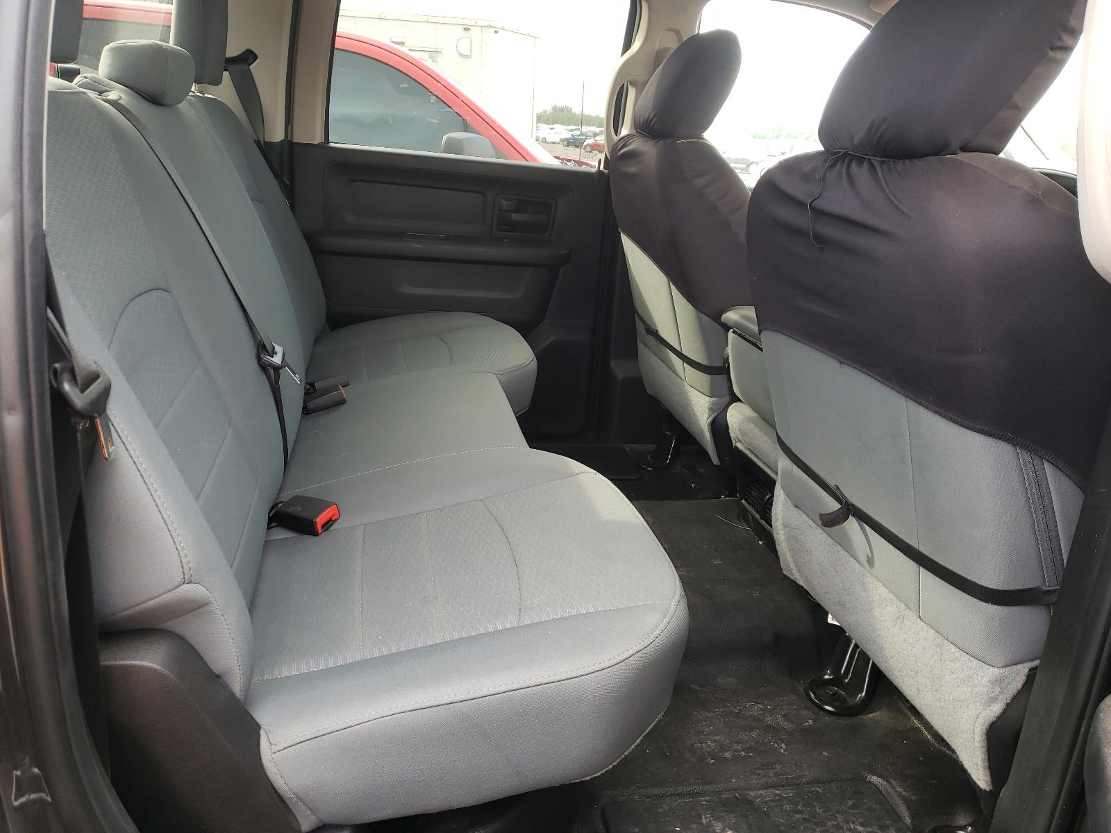 Photo 6 from auction – 2018 RAM 3500 ST with VIN 3C63RRGL9JG238778