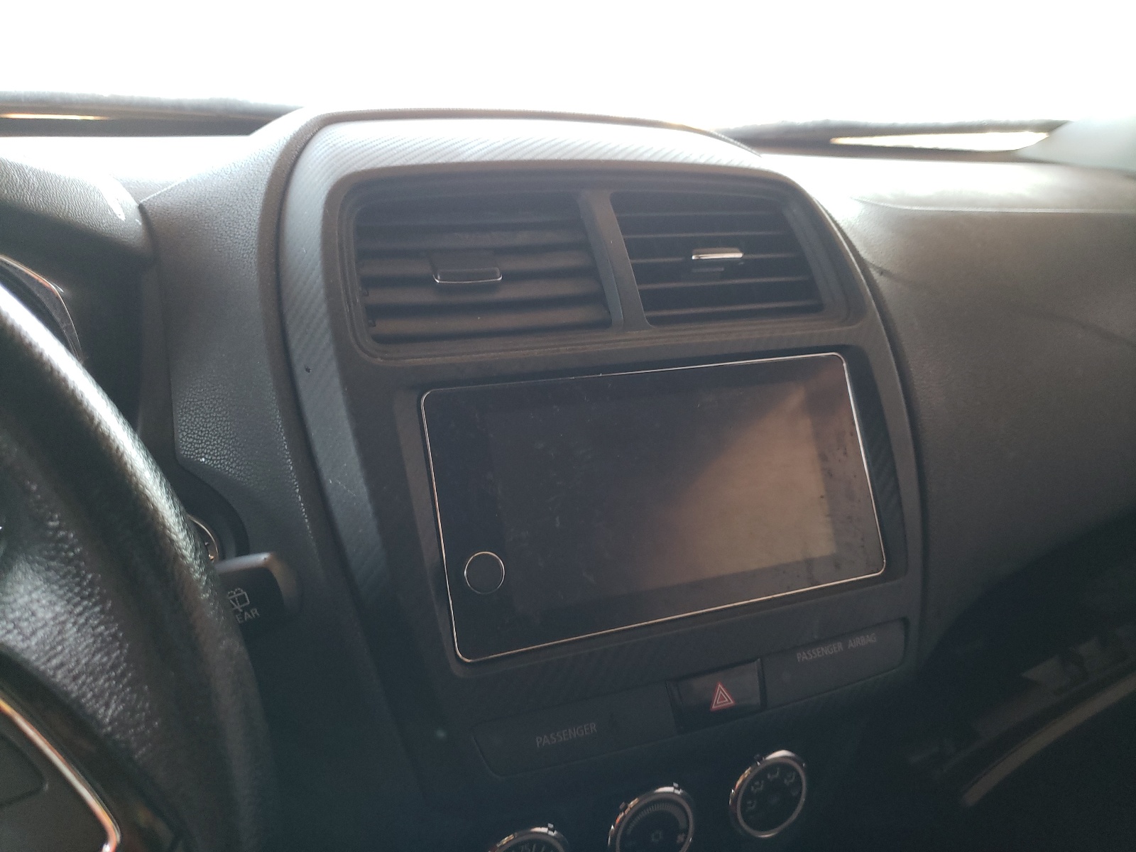 Photo 9 from auction – 2019 MITSUBISHI OUTLANDER with VIN JA4AP4AU4KU013736