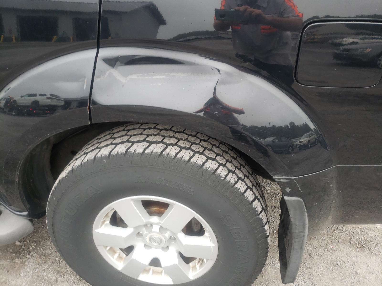 Photo 9 from auction – 2005 NISSAN PATHFINDER with VIN 5N1AR18W55C729198