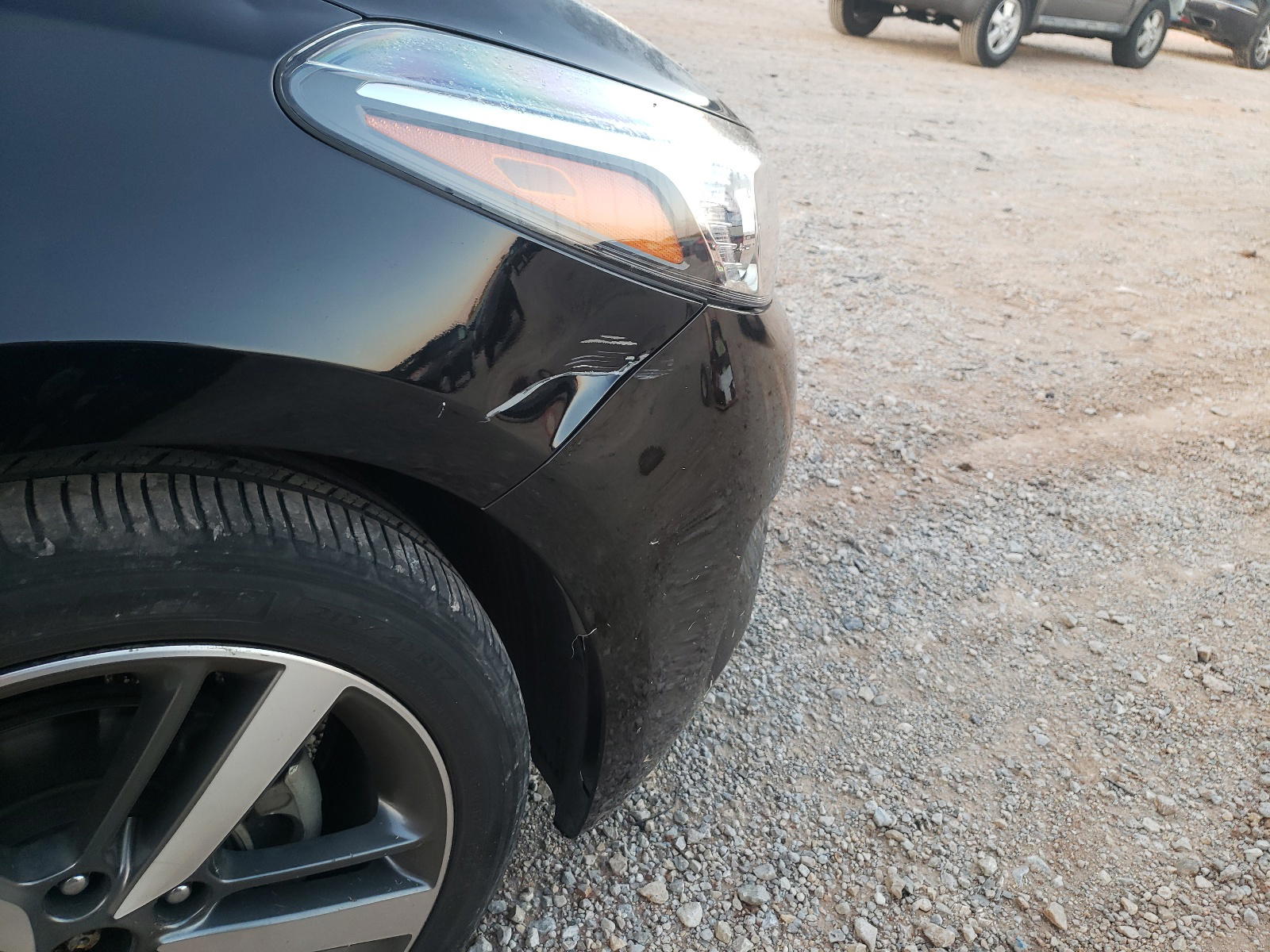 Photo 9 from auction – 2017 KIA FORTE EX with VIN 3KPFL4A89HE130164