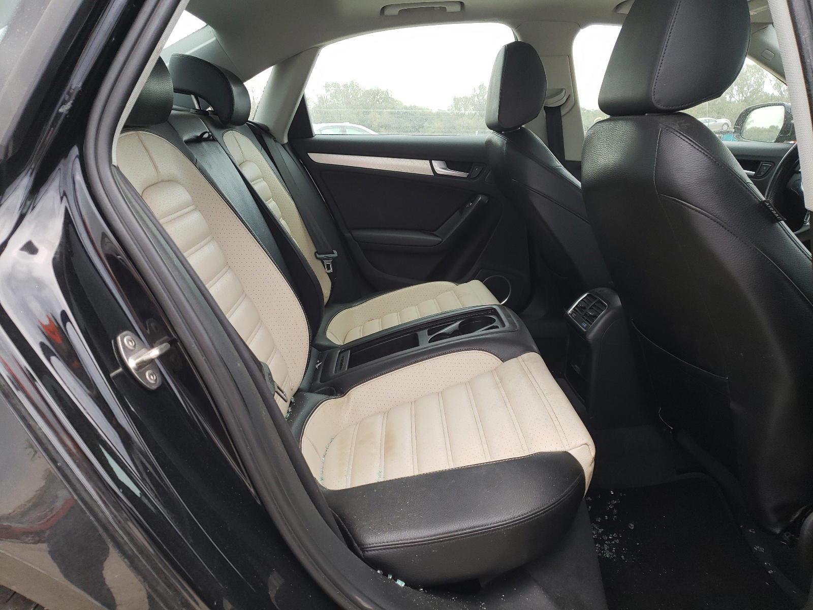 Photo 6 from auction – 2015 AUDI A4 PREMIUM with VIN WAUFFAFLXFN025352